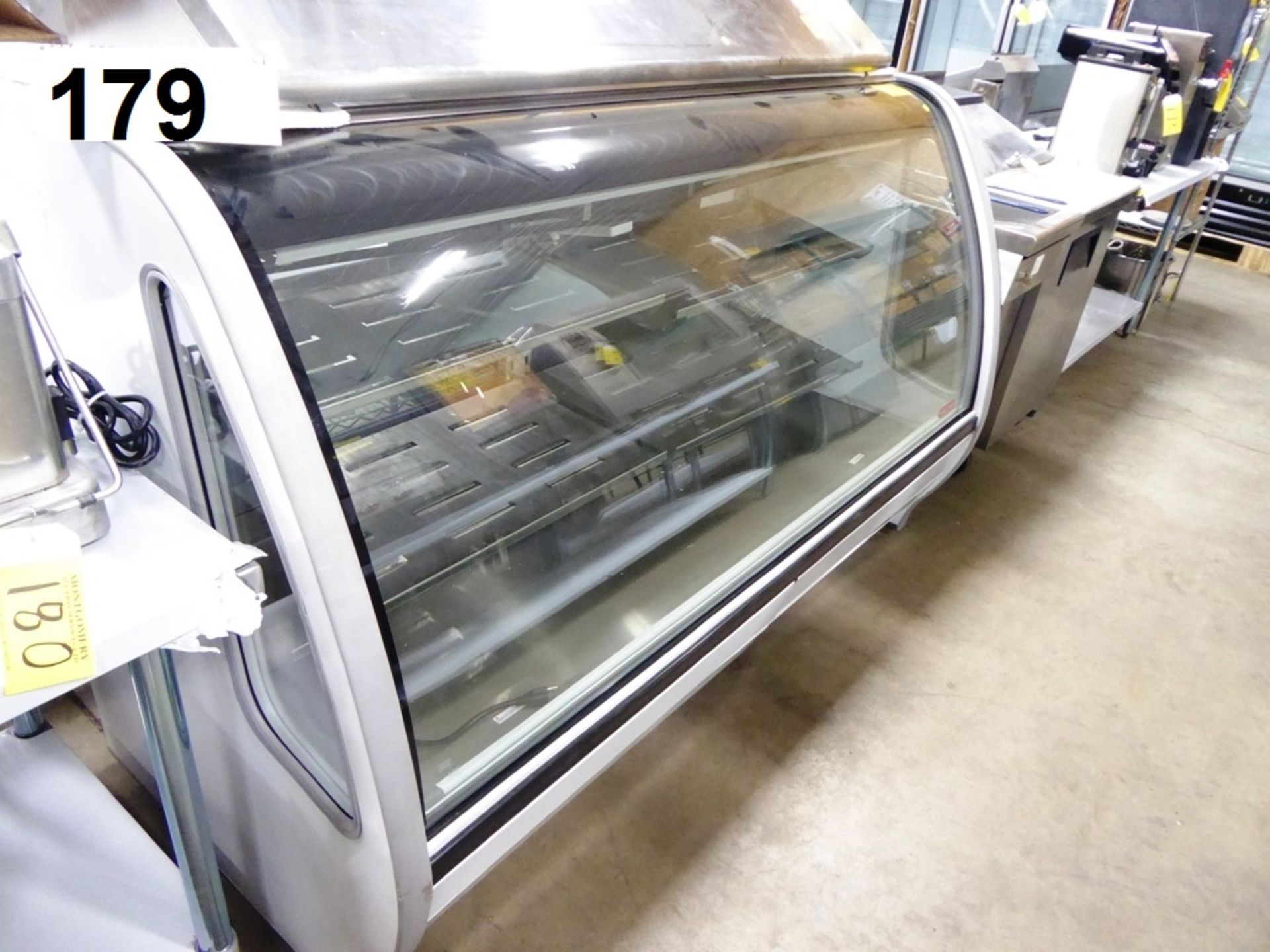 (NEW) TORREY 6' REFRIGERATED DISPLAY CASE - Bild 2 aus 2