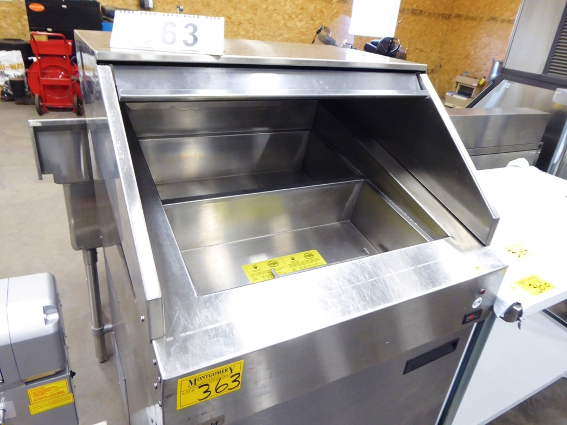 DELFIELD REFRIGERATED HIGH PERFORMANCE PREP TABLE M# F18MC32-BI - Image 2 of 2