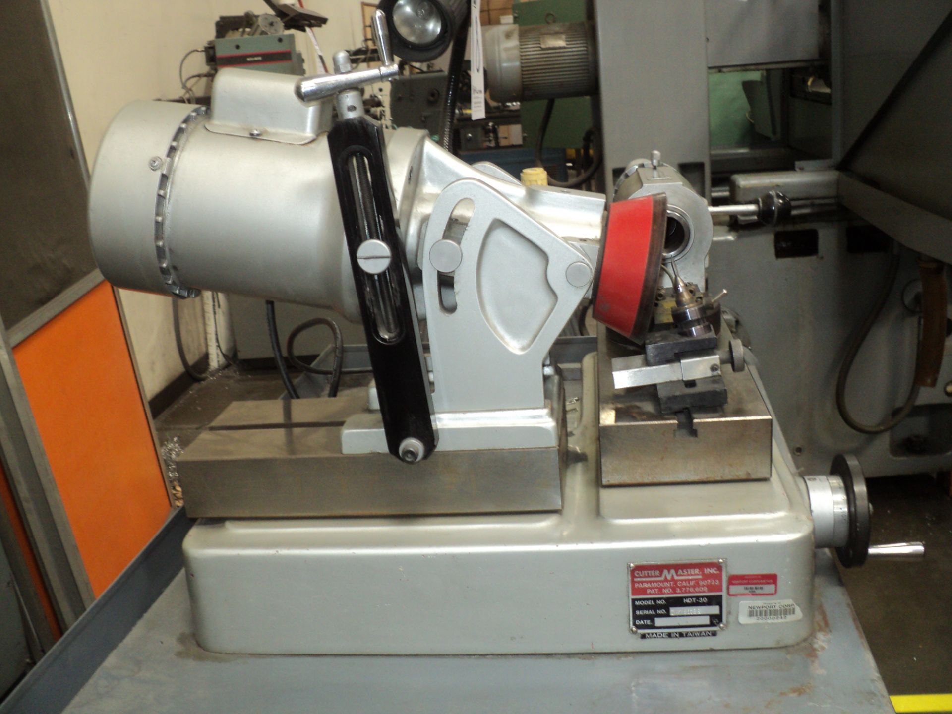 CUTTER MASTER TOOL & CUTTER GRINDER W/ 2 DOOR STEEL CABINET , MODEL 30, S/N: 14786022 - Image 3 of 5