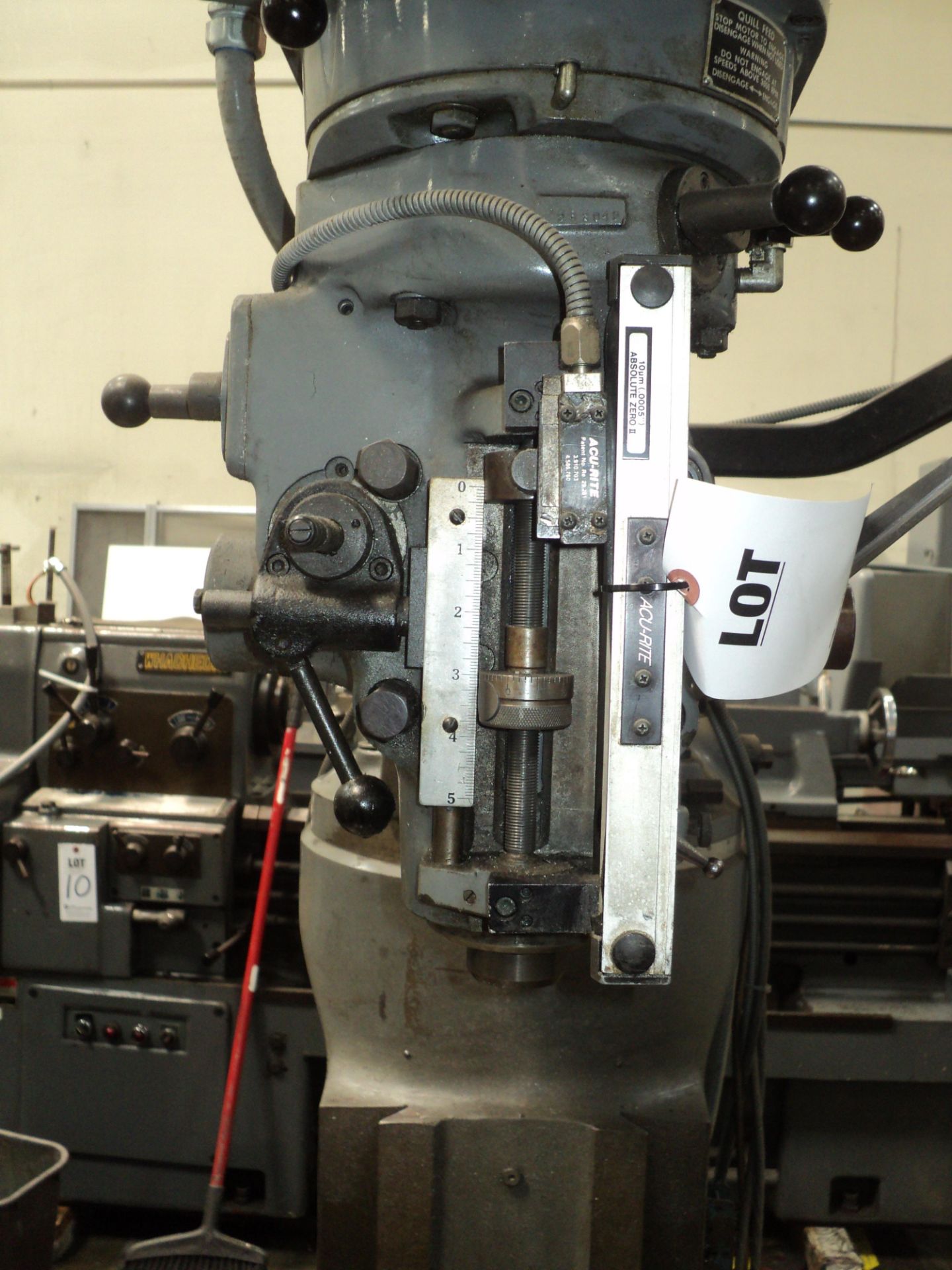 BRIDGEPORT VERTICAL MILLING MACHINE SERIES I POWER FEED, ACURITE CONTROL; S/N 265980 - Image 8 of 8