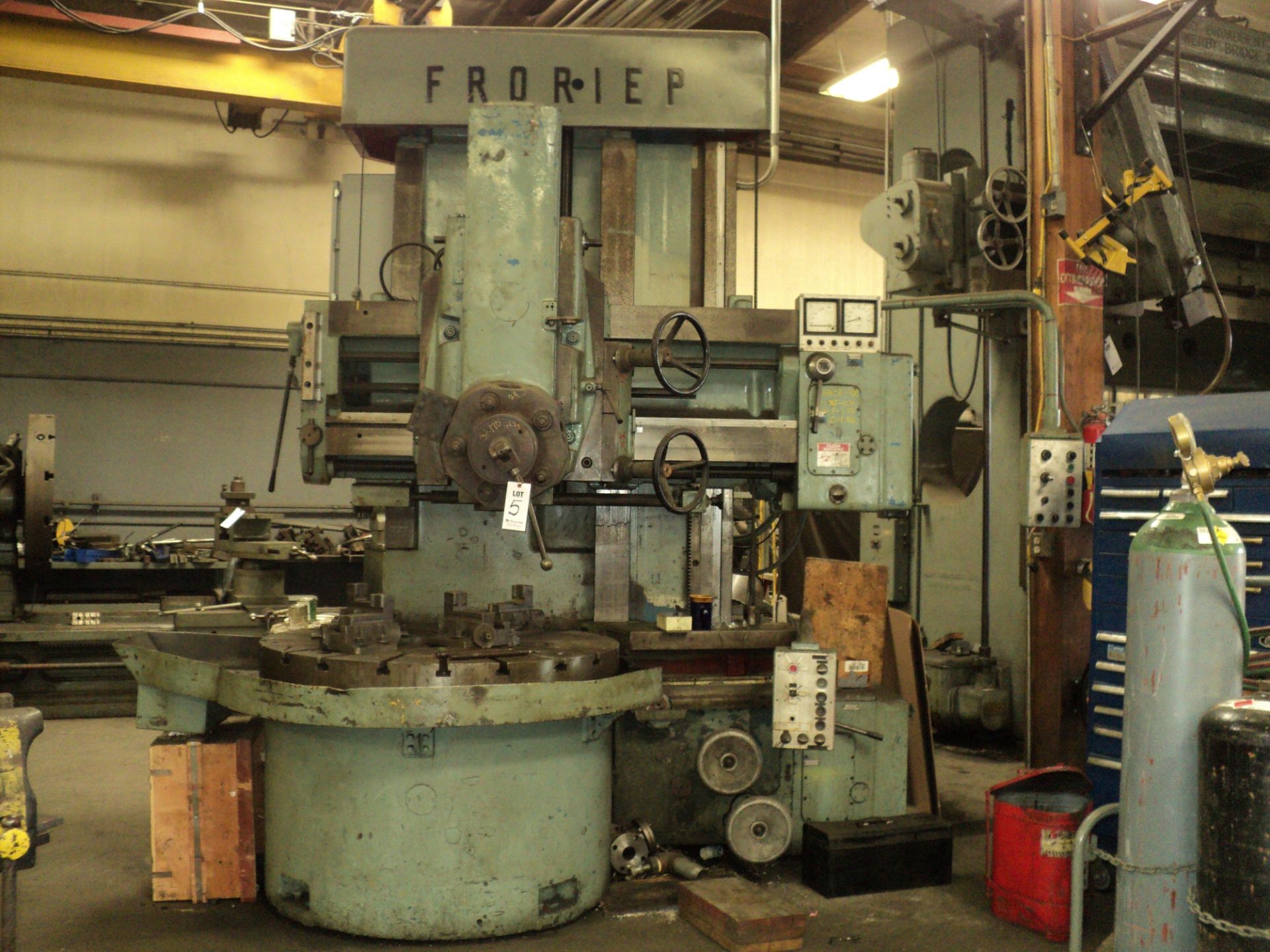 FRORIEP VERTICAL TURRET LATHE, 48" SWING, 4 JAW CHUCK, 5 STATION TURRET, 48" CROSS RAIL, 50 HP,