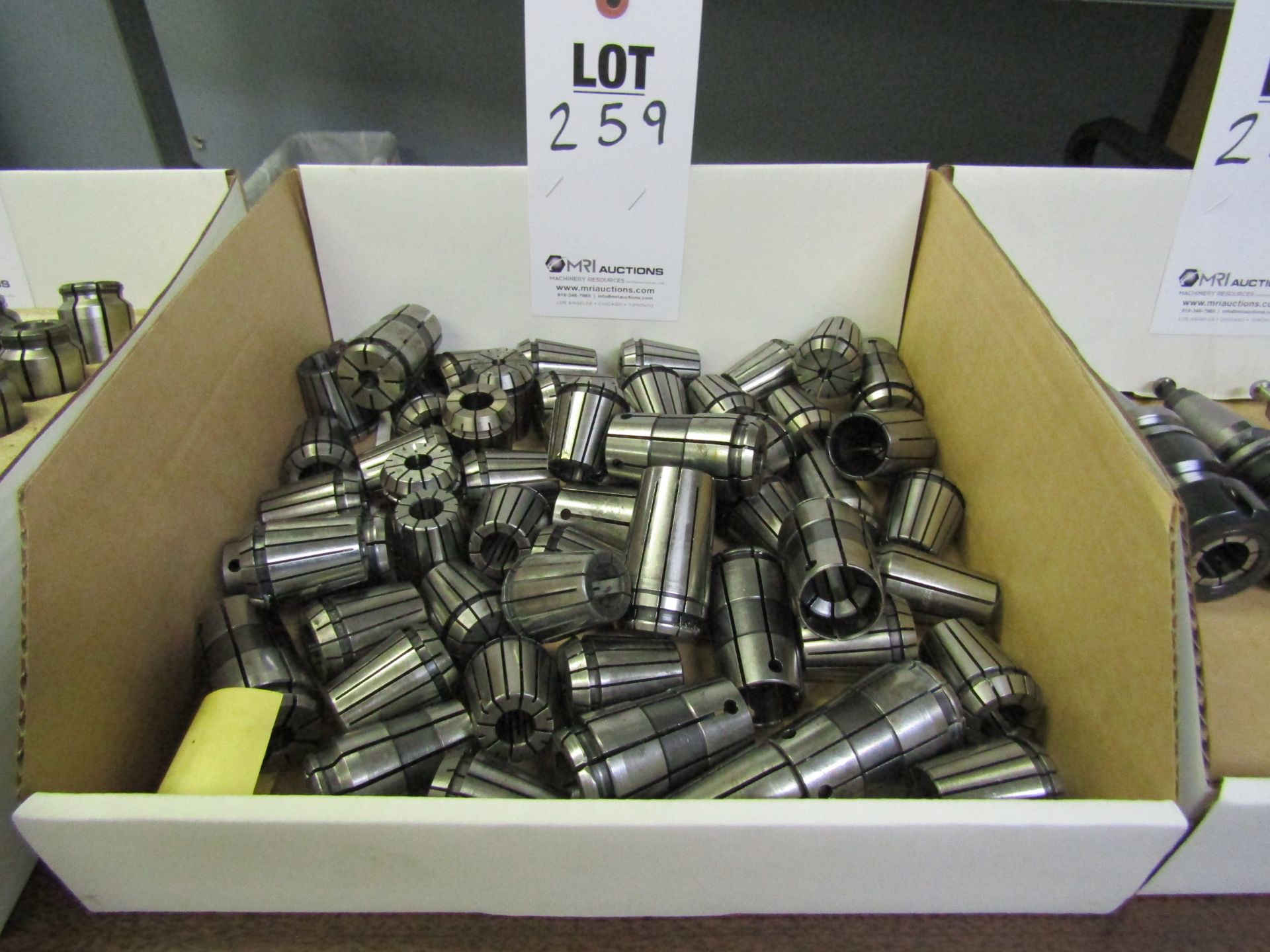 LOT OF SPRING COLLET