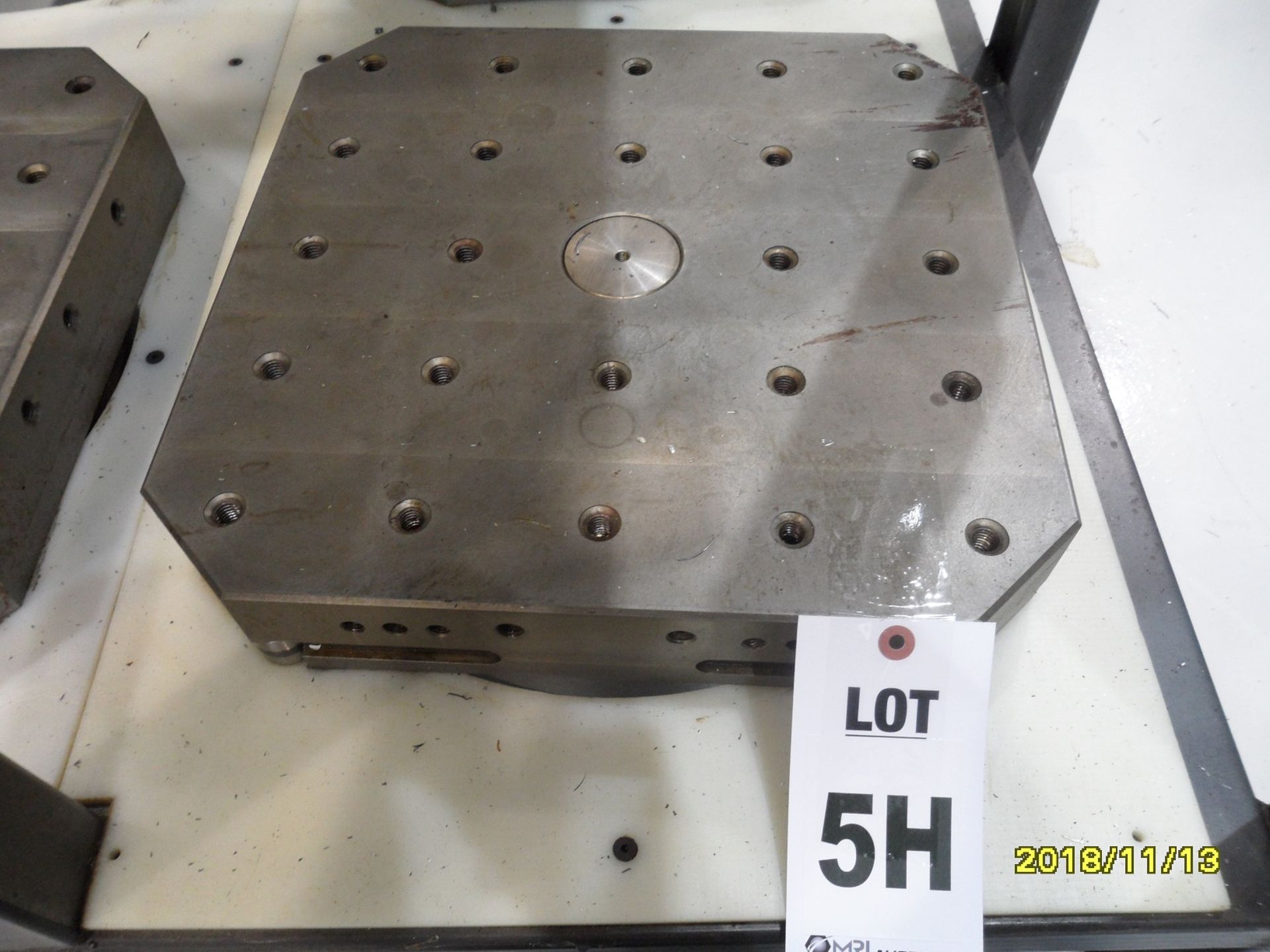 16" PALLETS BASE FOR MORI SEIKI SH400 (1999)