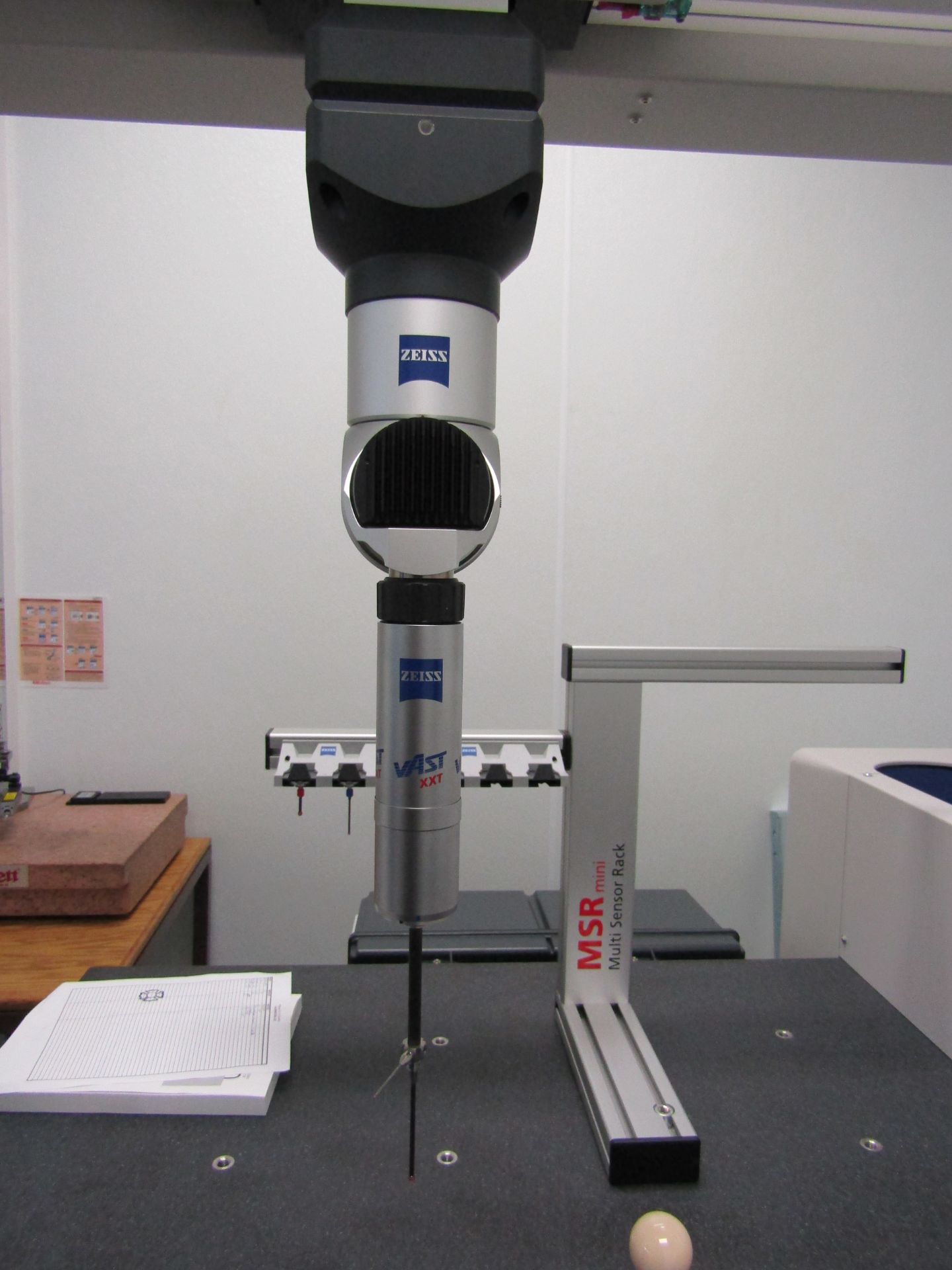 2014 ZEISS CONTURA G2 RDS COORDINATE MEASURING MACHINE W/ CURRENT CALYPSO SOFTWARE, LIKE-NEW - Image 5 of 10