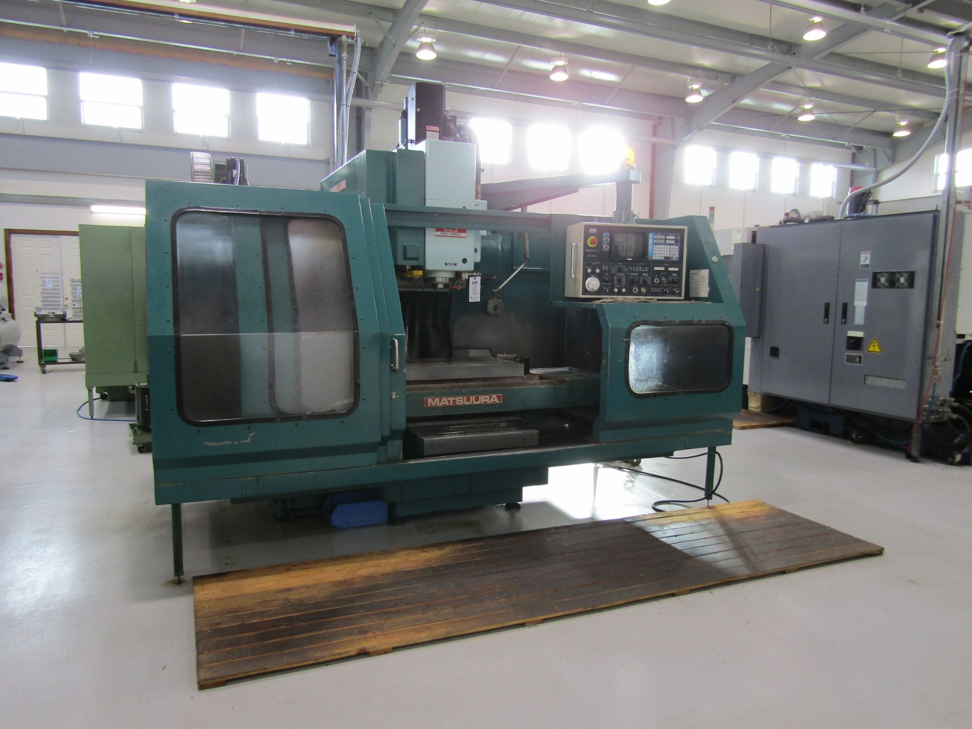 1985 MATSUURA MC760V2 CNC VERTICAL MACHINING CENTER, 6,000RPM, 30ATC, YASNAC MX2 CONTROL, TRAVELS