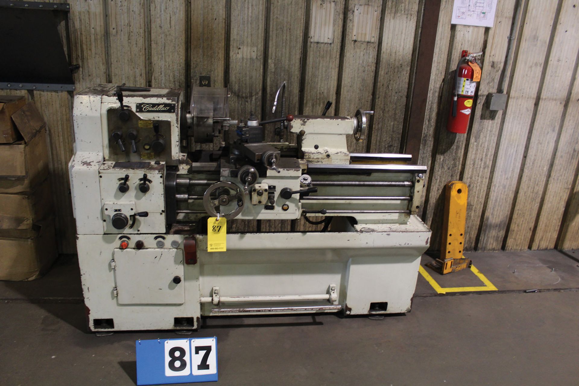 CADILLAC ENGINE LATHE; MODEL N/A, S/N 1428, TOOL HOLDER TAIL STOCK, 8'' 3-JAW CHUCK, 44'' BEDWAY,