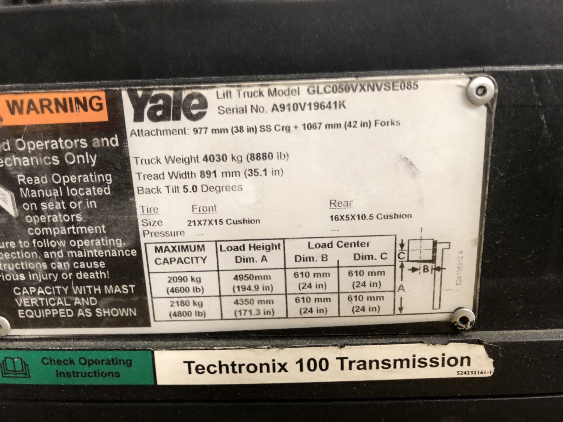 2012 YALE 5,000 LB. CAPACITY FORKLIFT; MODEL GLC050VX, LP, LEVER SHIFT, SOLID NON-MARKING TIRES, - Image 6 of 6