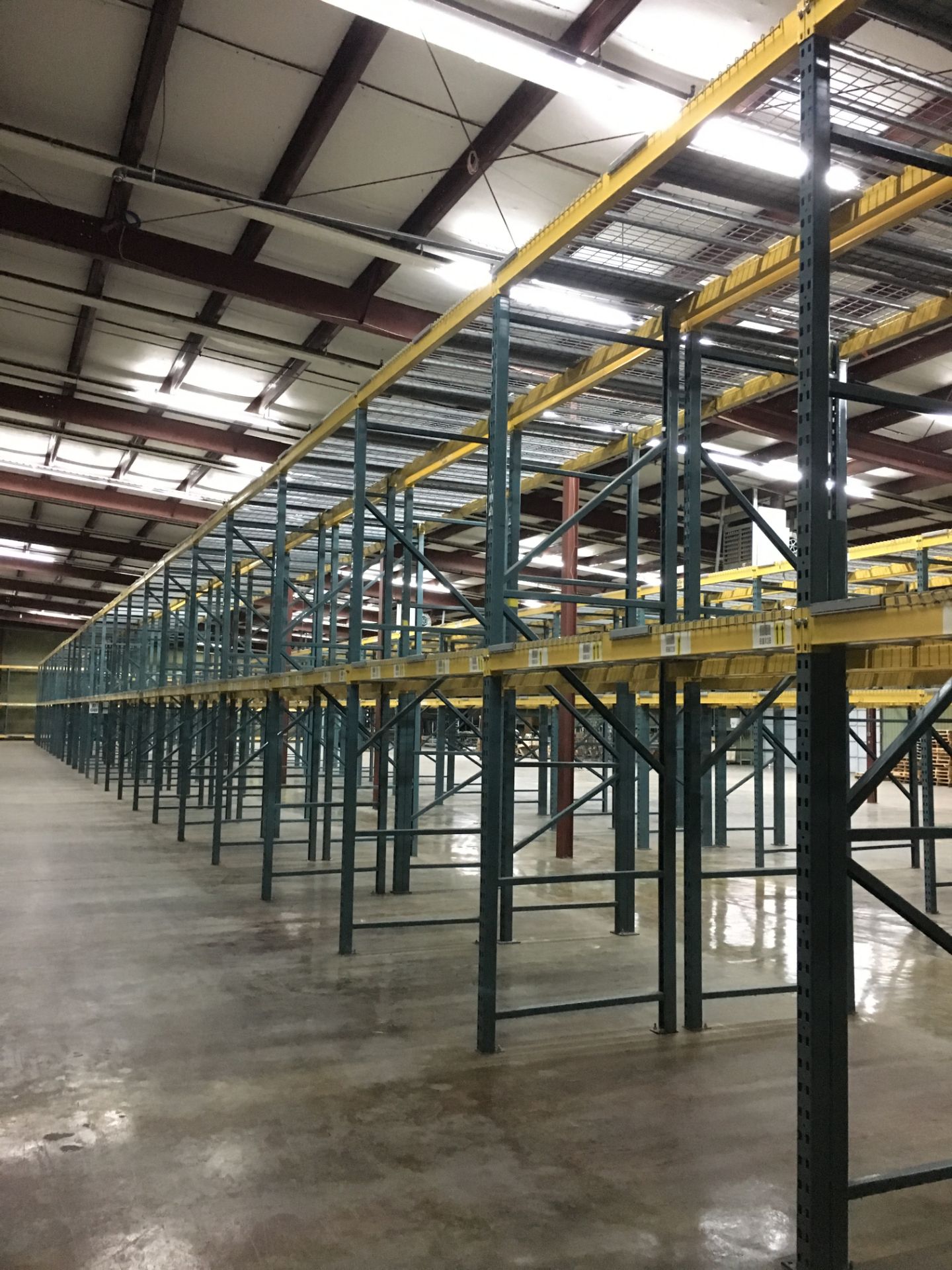 (25) SECTIONS OF UNARCO PALLET RACKING; CONSISTING OF (26) 168'' TALL X 48'' DEEP UPRIGHTS WITH 3" - Image 2 of 7