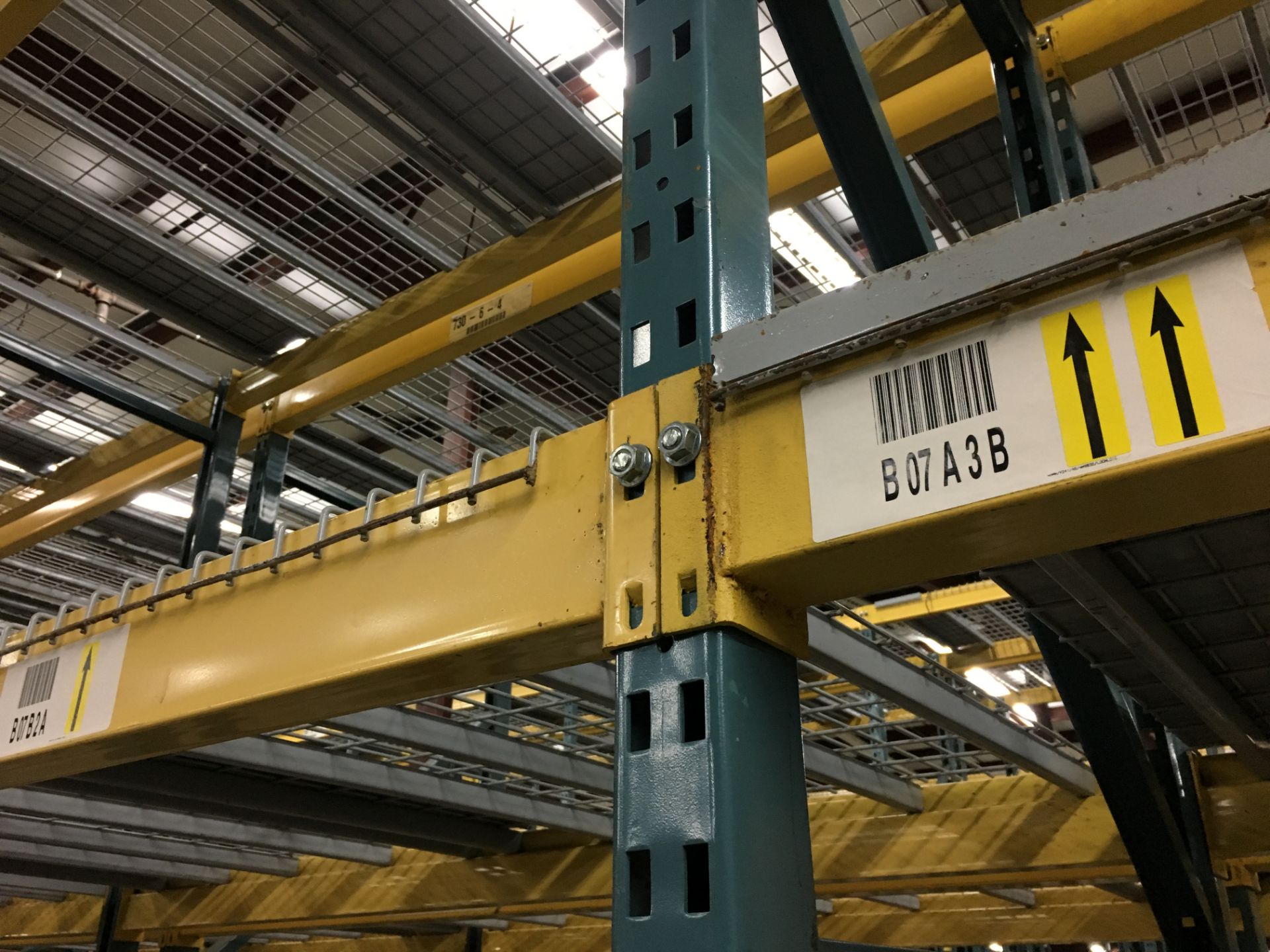 (25) SECTIONS OF UNARCO PALLET RACKING; CONSISTING OF (26) 144'' TALL X 48'' DEEP UPRIGHTS WITH 3" - Image 3 of 8