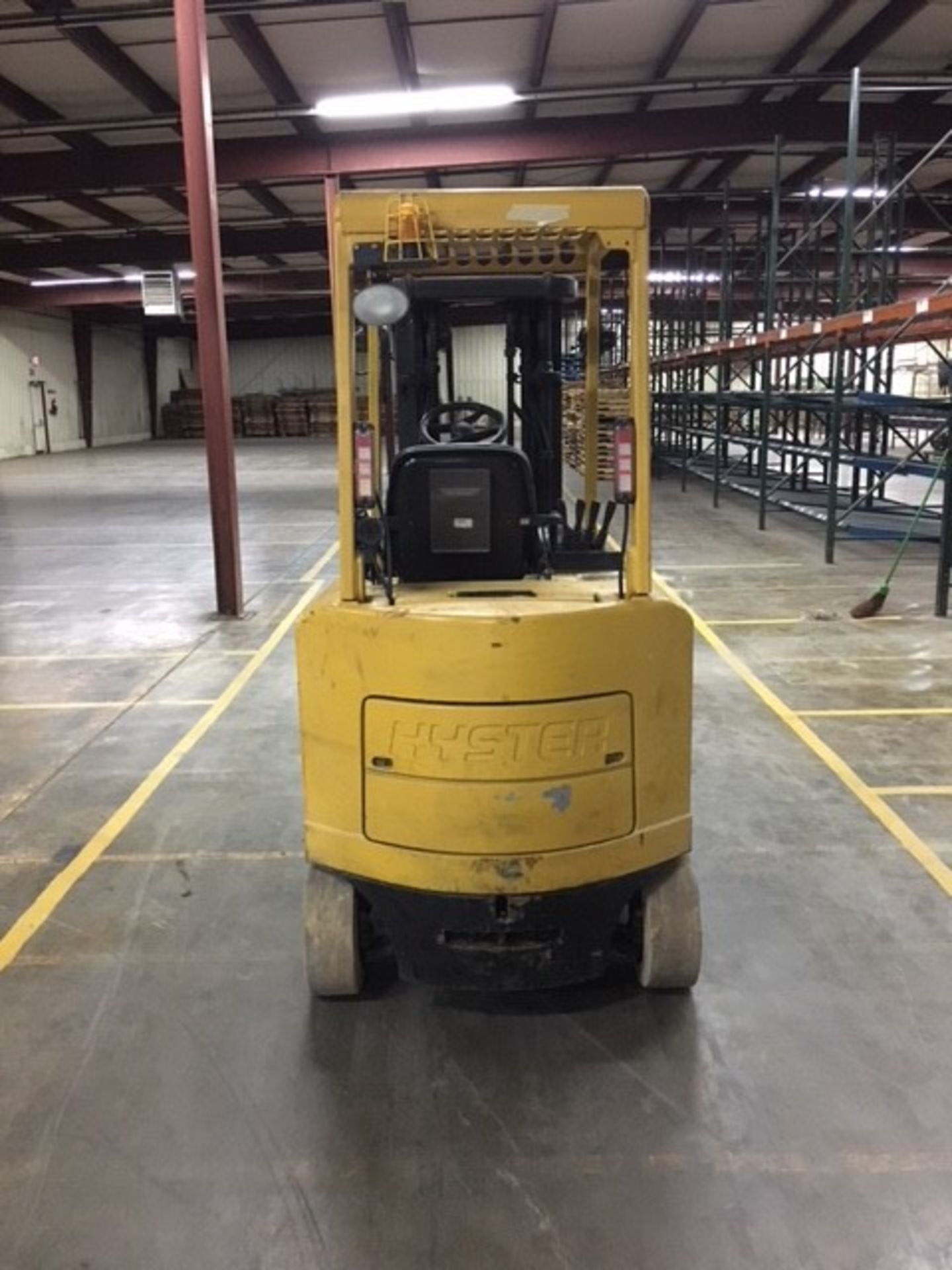 2007 HYSTER 5,000-LB. CAPACITY ELECTRIC FORKLIFT, MODEL: E50Z, S/N: G108N06968E, 48V, 5,504 HOURS - Image 5 of 7