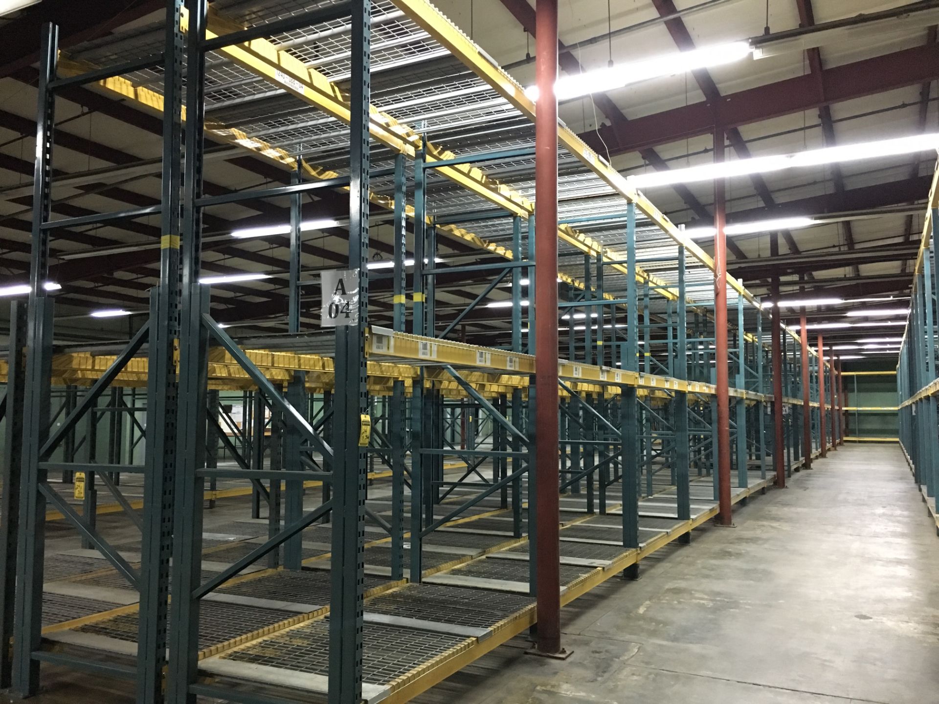 (38) SECTIONS OF UNARCO PALLET RACKING; CONSISTING OF (40) 168'' TALL X 48'' WIDE UPRIGHTS WITH 3" - Image 2 of 10