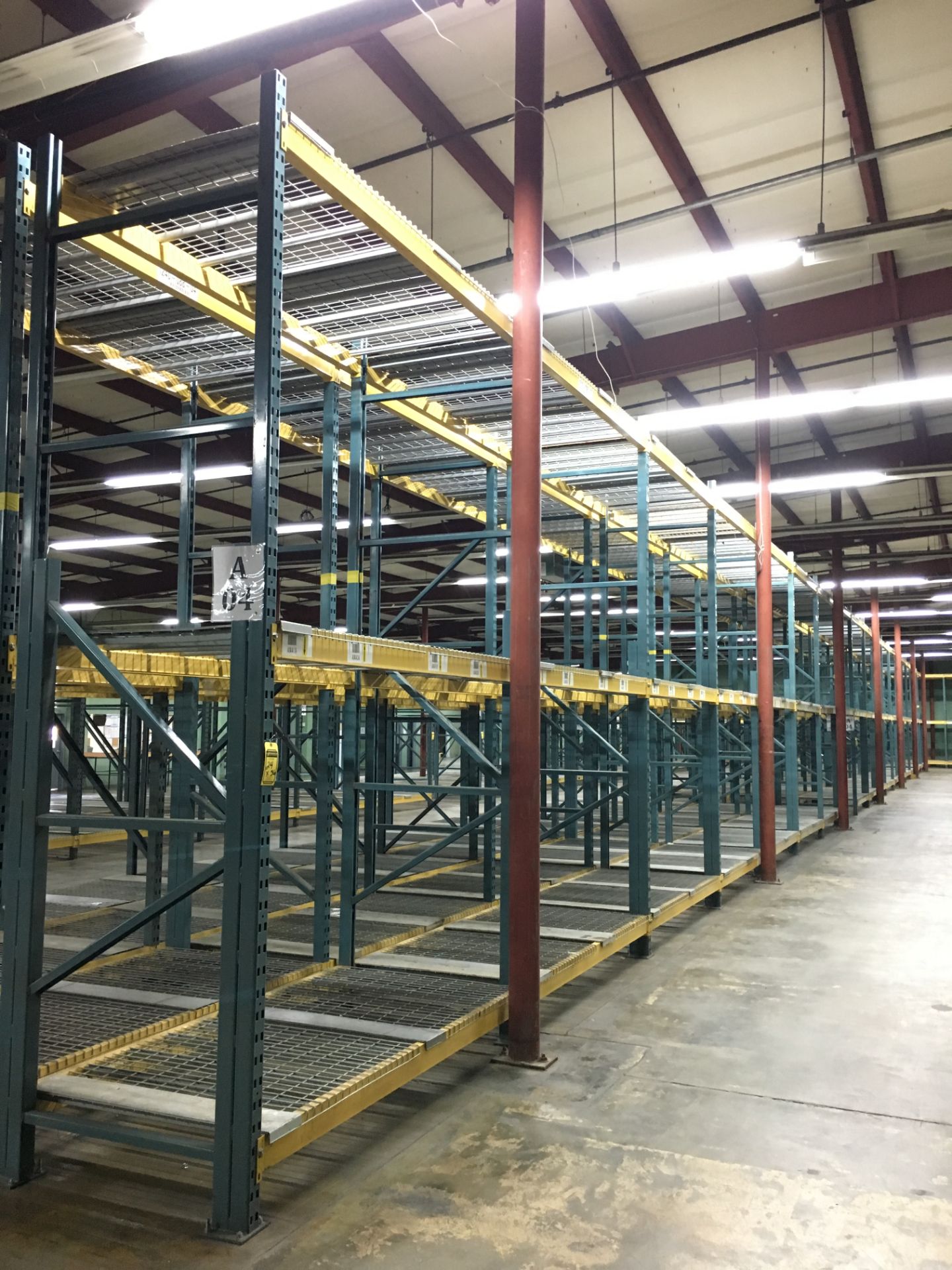 (38) SECTIONS OF UNARCO PALLET RACKING; CONSISTING OF (40) 168'' TALL X 48'' WIDE UPRIGHTS WITH 3"