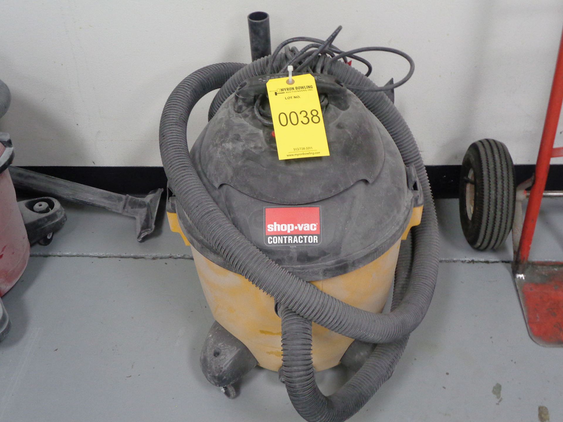 10-GALLON SHOP VAC