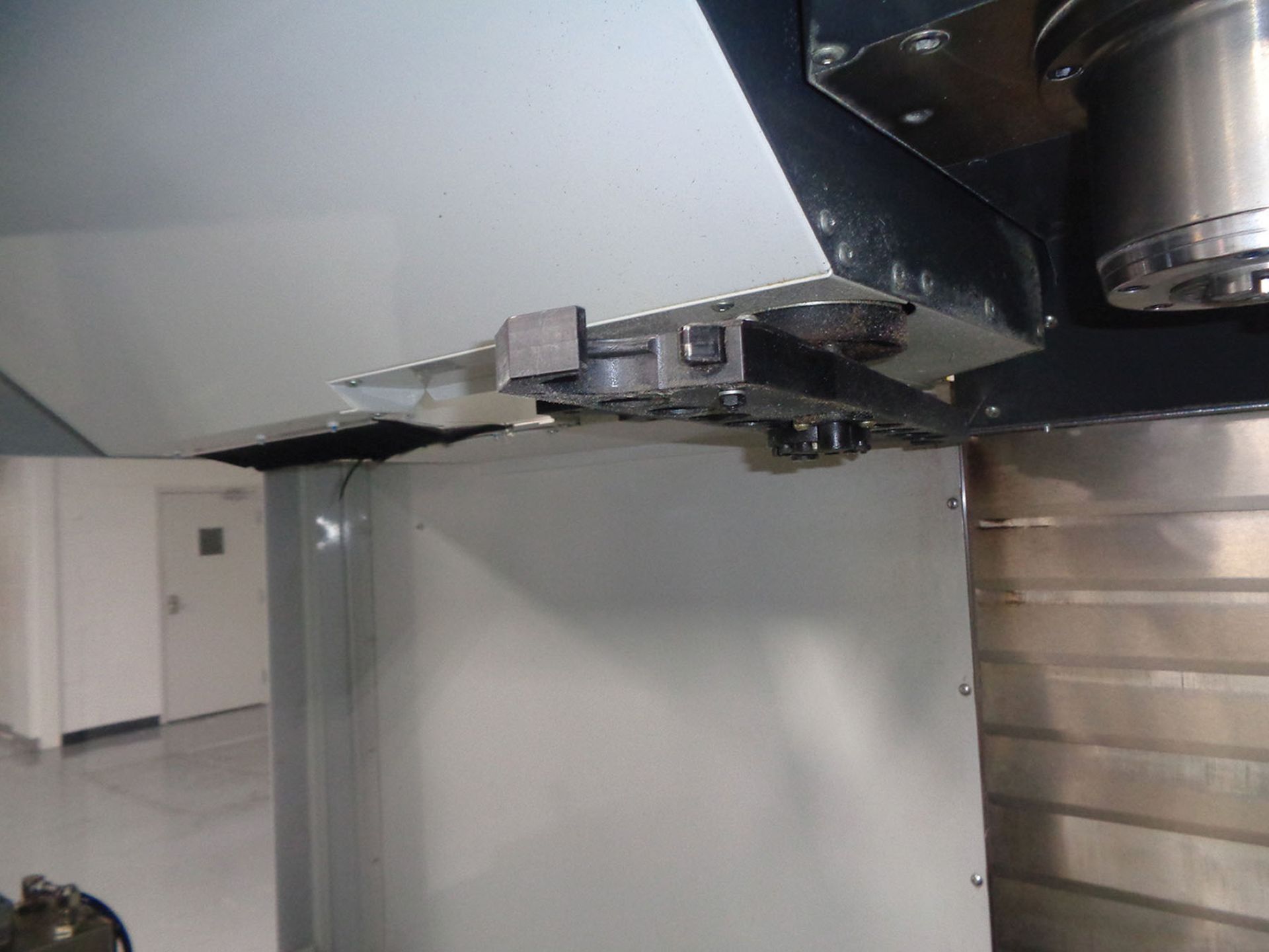 2013 HAAS VF-3 CNC VMC; S/N 1107879, TRAVELS X-40'', Y-20'', Z-25'', 24-TOOL SIDE MOUNTED ATC, 15, - Image 2 of 6