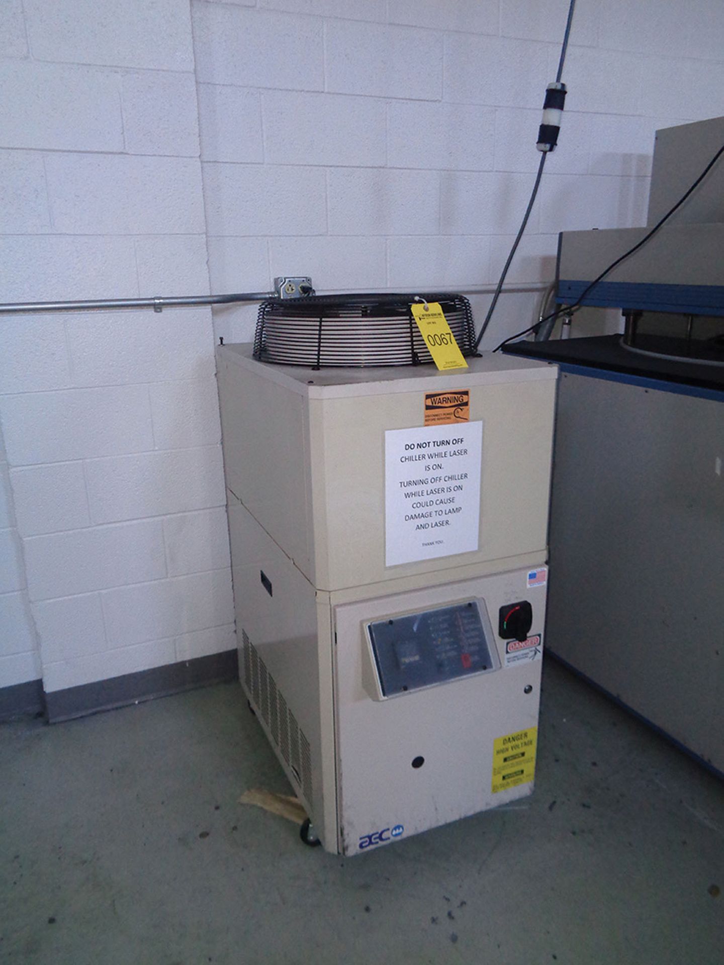 AEC PORTABLE CHILLER; MODEL PAS-2, S/N 34K1168, 208 VOLTS, 60 HZ, 3 PHASE, REFRIGERANT R22,