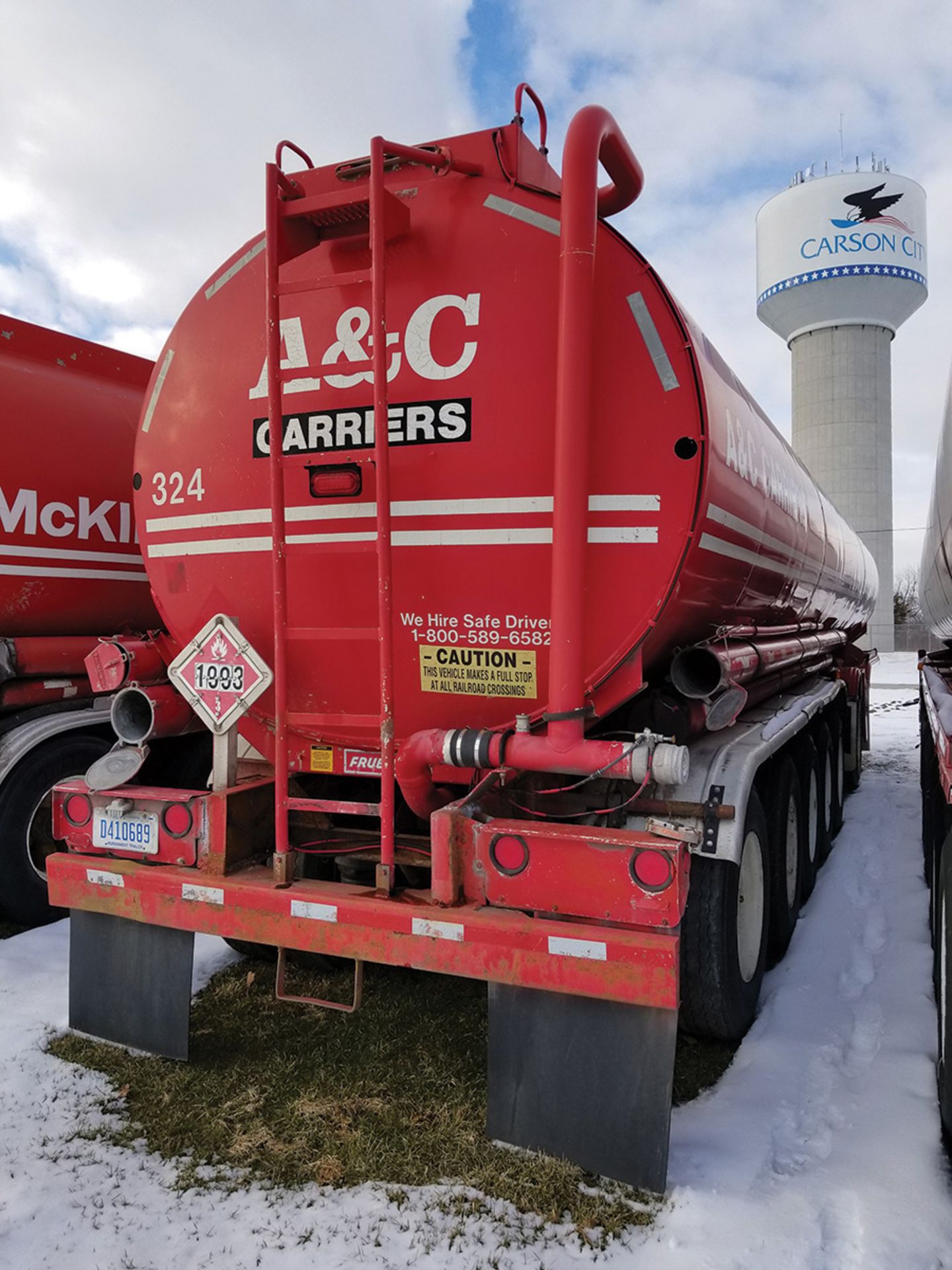 1996 FRUEHAUF 6-AXLE TANKER TRAILER, 13,800 GALLON CAPACITY, 5 COMPARTMENT, DOT 406, VIN - Image 5 of 8