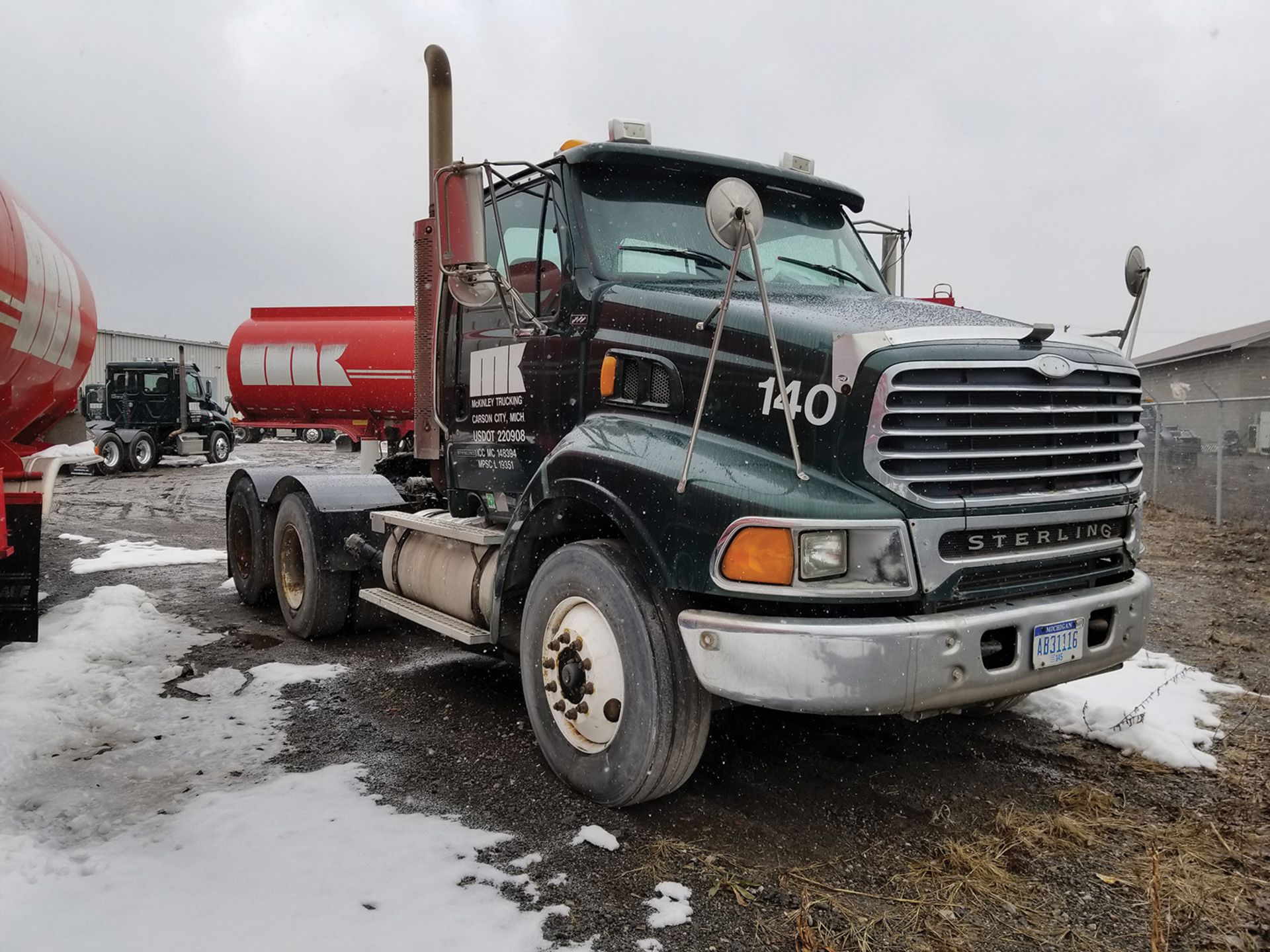 2003 STERLING LT9513 T/A TRUCK TRACTOR, DAY CAB, VIN 2FWJAZBG53AL03896, EATON TRANSMISSION, ISX - Image 3 of 6