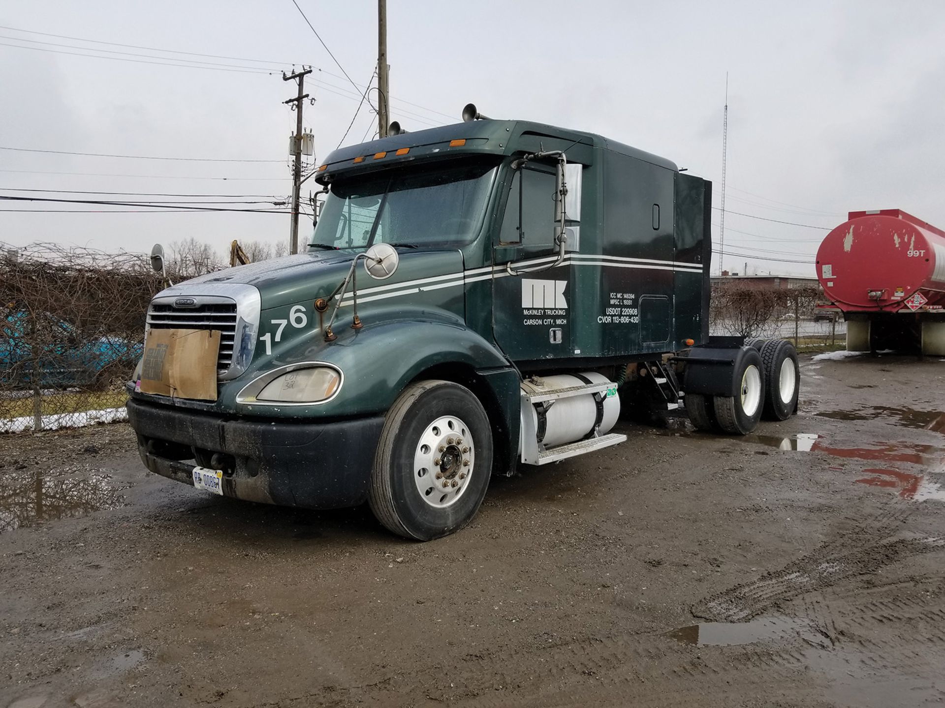 2003 FREIGHTLINER COLUMBIA CL120 T/A TRUCK TRACTOR, DOUBLE SLEEPER CAB, VIN 1FUJA6CG33LK27949, 1,