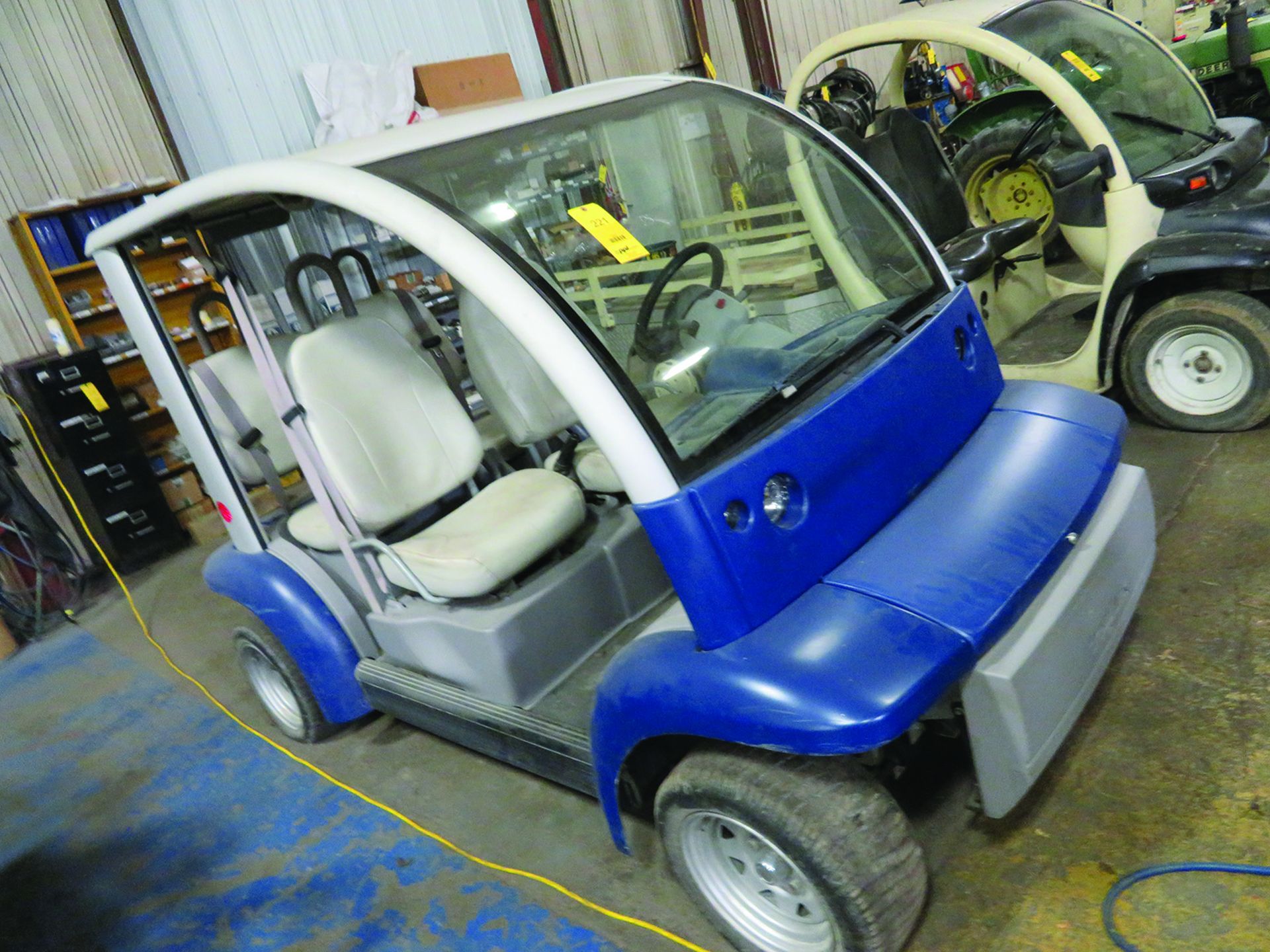 2002 FORD STREET LEGAL 4-SEATER GOLF CART, VIN 1FABP225820104172, POWERED BY A 72 VOLT AIR-COOLED