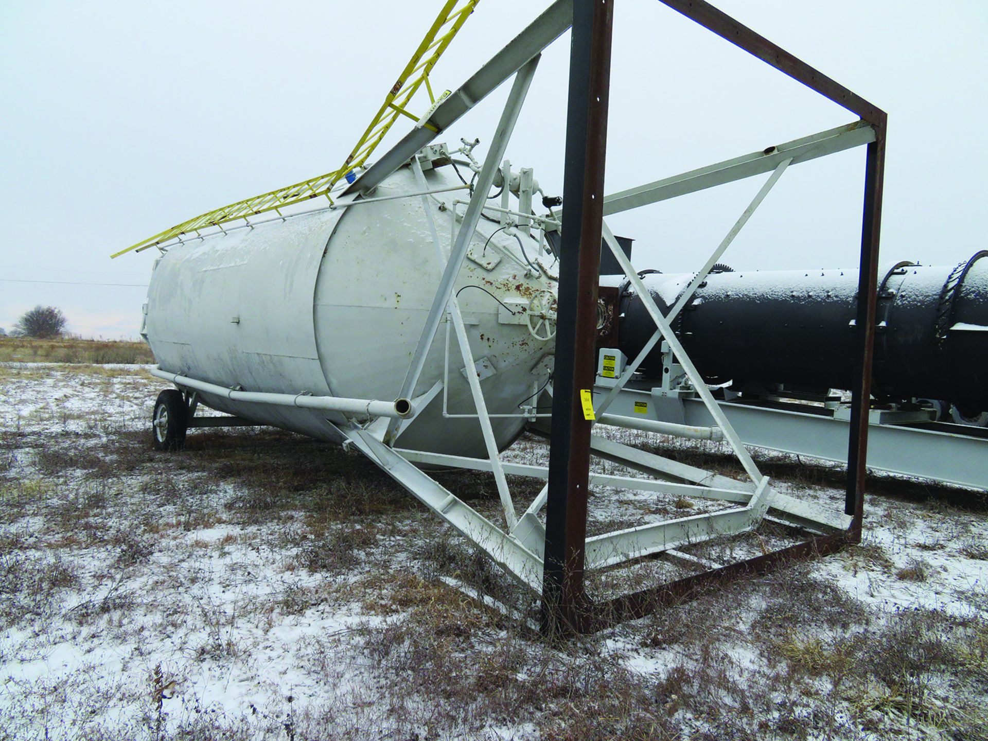 LARGE CAPACITY SILO - 10 FT. WIDE X 20 FT. HIGH (EST.), ON SINGLE AXLE