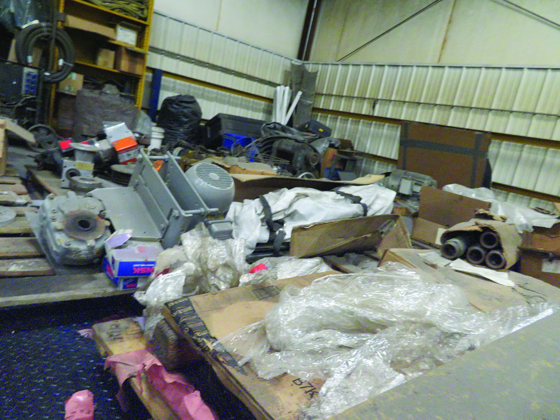 LOT: CONTENTS OF MAINTENANCE CRIB LOFT INCLUDING GEAR REDUCTION MOTORS, PARTS, HARDWARE, ETC.