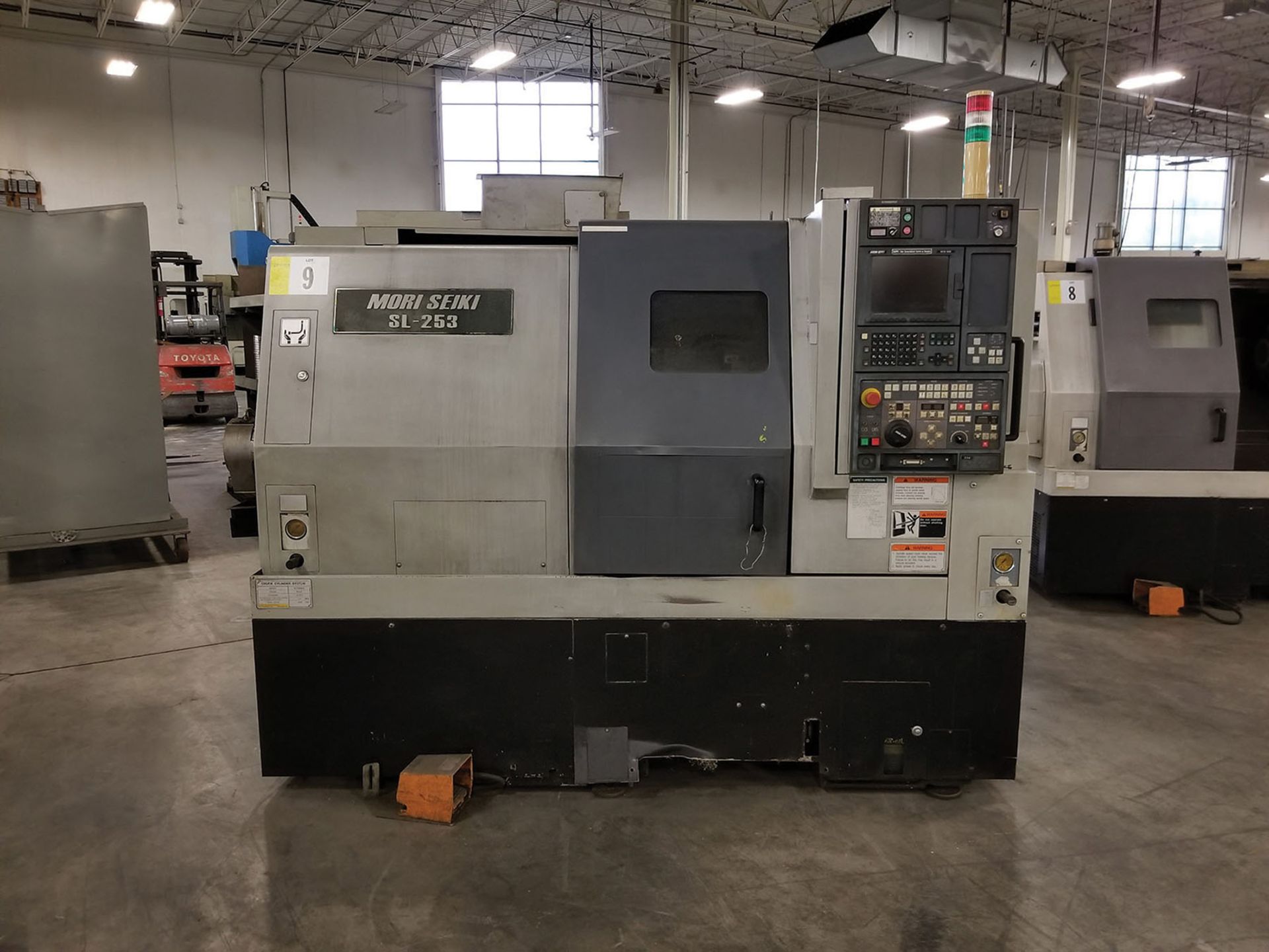 1996 MORI-SEIKI SL-253BMC CNC LATHE, S/N SL250BG2641, 10-HEAD HORIZONTAL TURRET CHUCK, 10-TURRET - Image 2 of 12