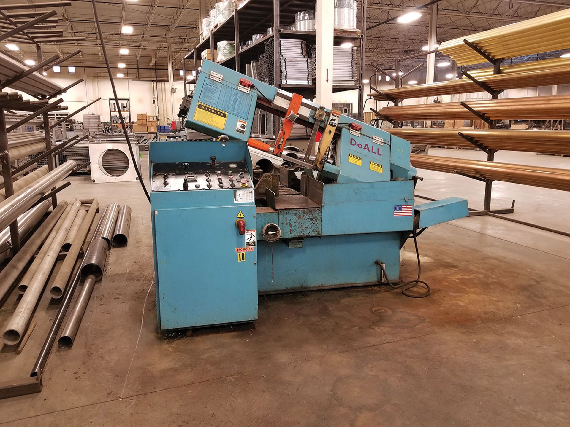 DOALL C-305 A AUTOMATIC HORIZONTAL BAND SAW, S/N 534-00314, 12' BAND LENGTH, LIMIT SWITCH & - Image 2 of 13