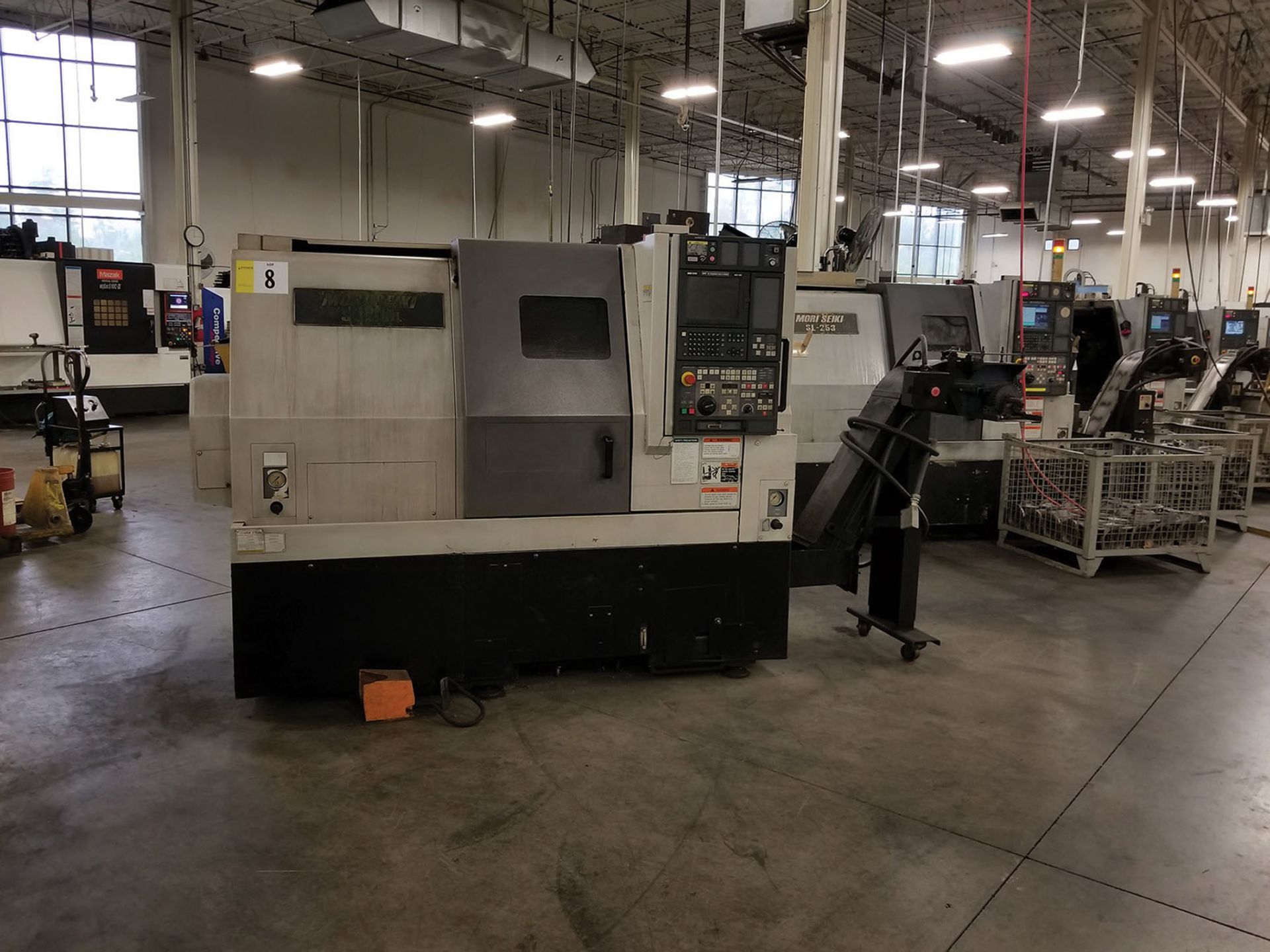 1996 MORI-SEIKI SL-204MC CNC LATHE, S/N SL200AK1531, 10-HEAD HORIZONTAL TURRET CHUCK, 12-TURRET - Image 4 of 9