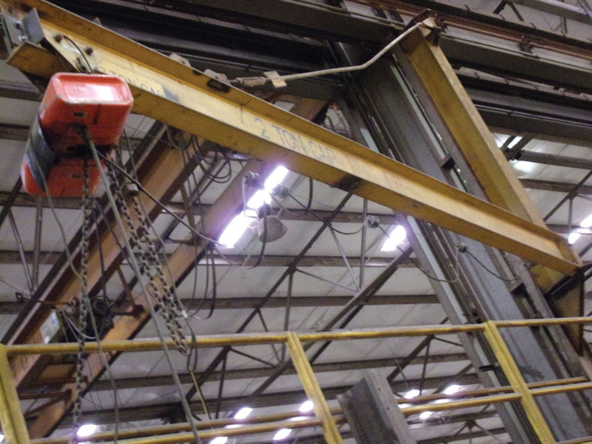 2-TON JIB WITH CM 1-TON HOIST