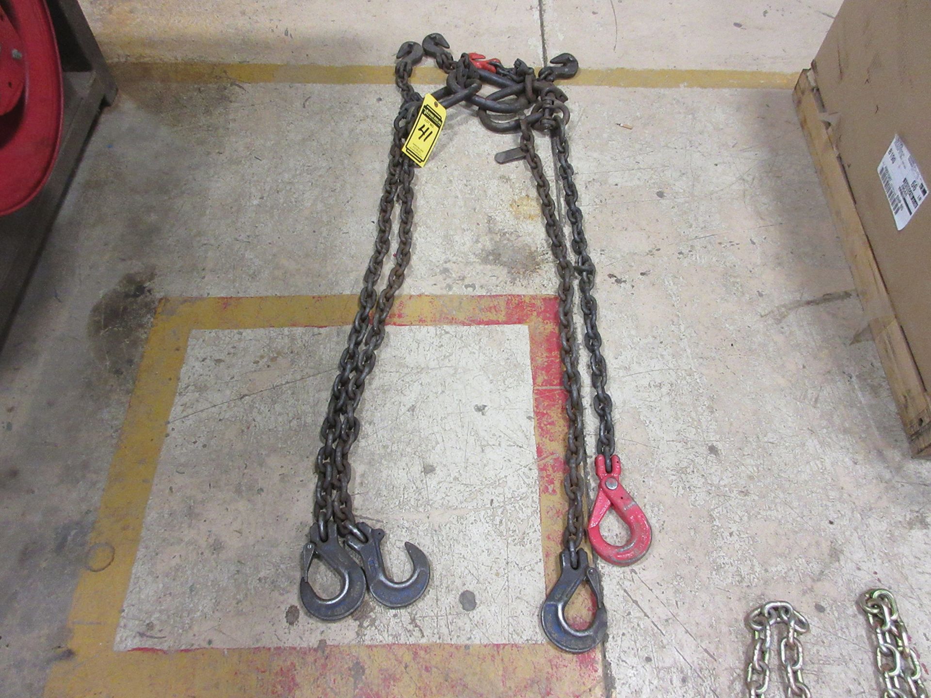 LIFTING CHAIN