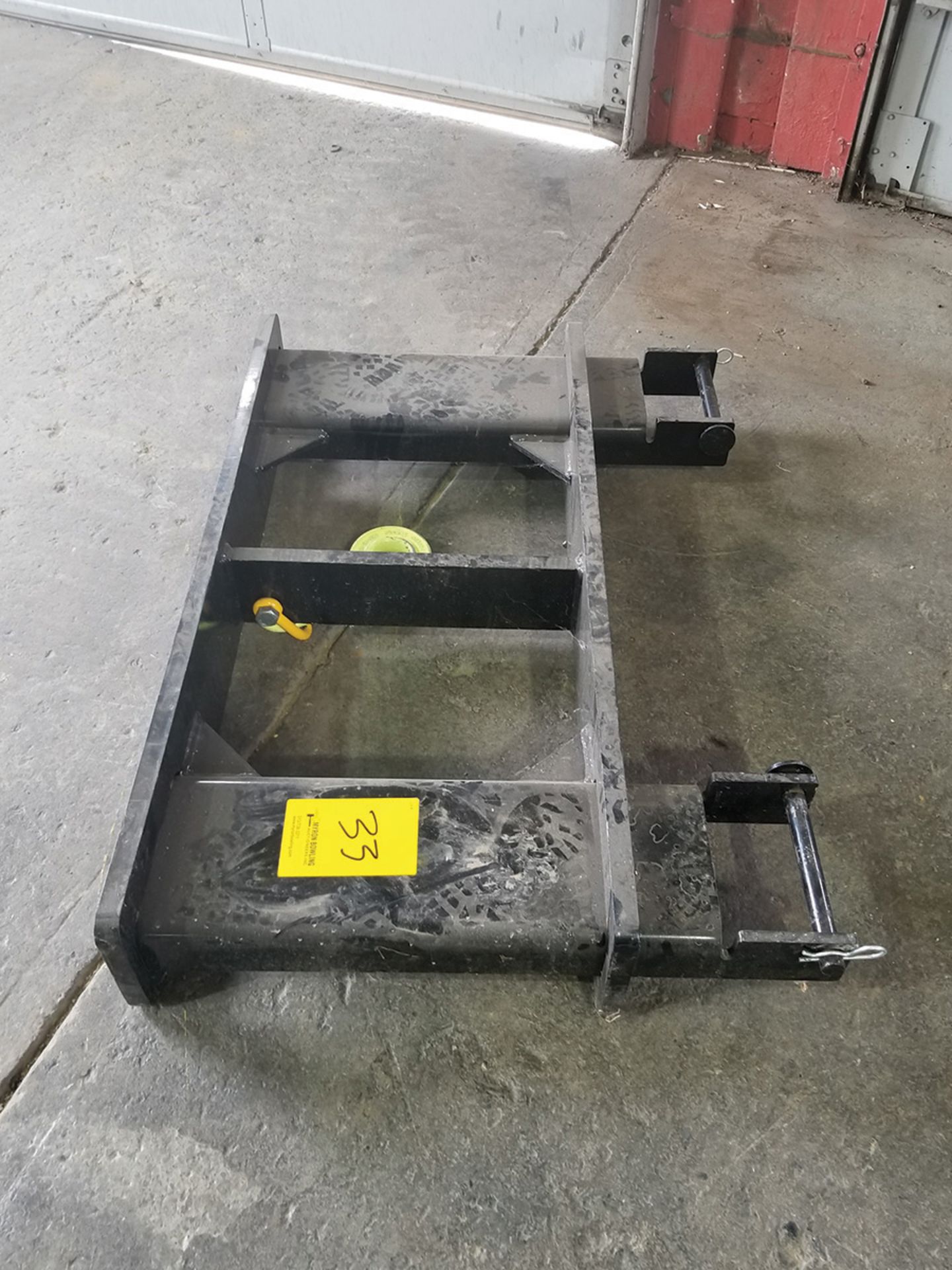 JLG FORKLIFT CHAIN HOOK EXTENSION WITH CENTER HOOK, 12,000 LB. CAPACITY ***LOCATED IN ALLENTOWN, - Image 2 of 2