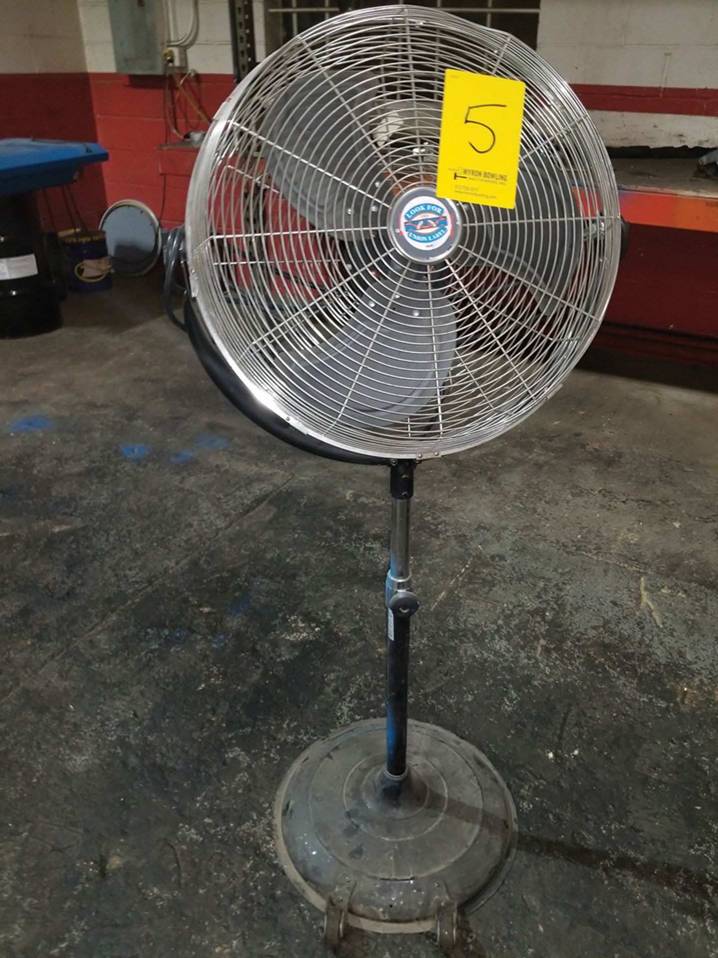 18'` DAYTON PEDESTAL FAN WITH WHEELS & SWIVEL HEAD AND 32'` PEDESTAL FAN ON SHELF ***LOCATED IN