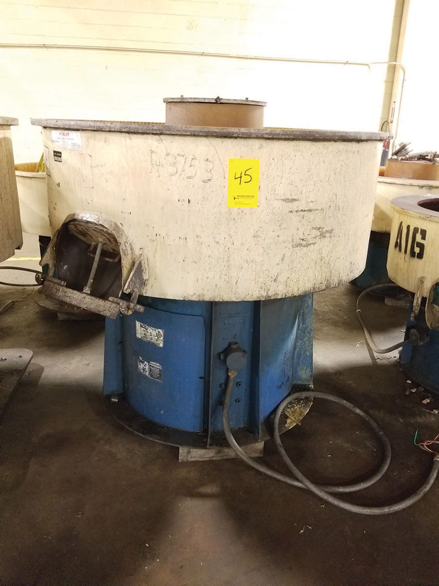 ROSLER VIBRATORY BOWL FINISHER; 57'' DIA. X 16'' DEEP ***$50.00 RIGGING FEE***