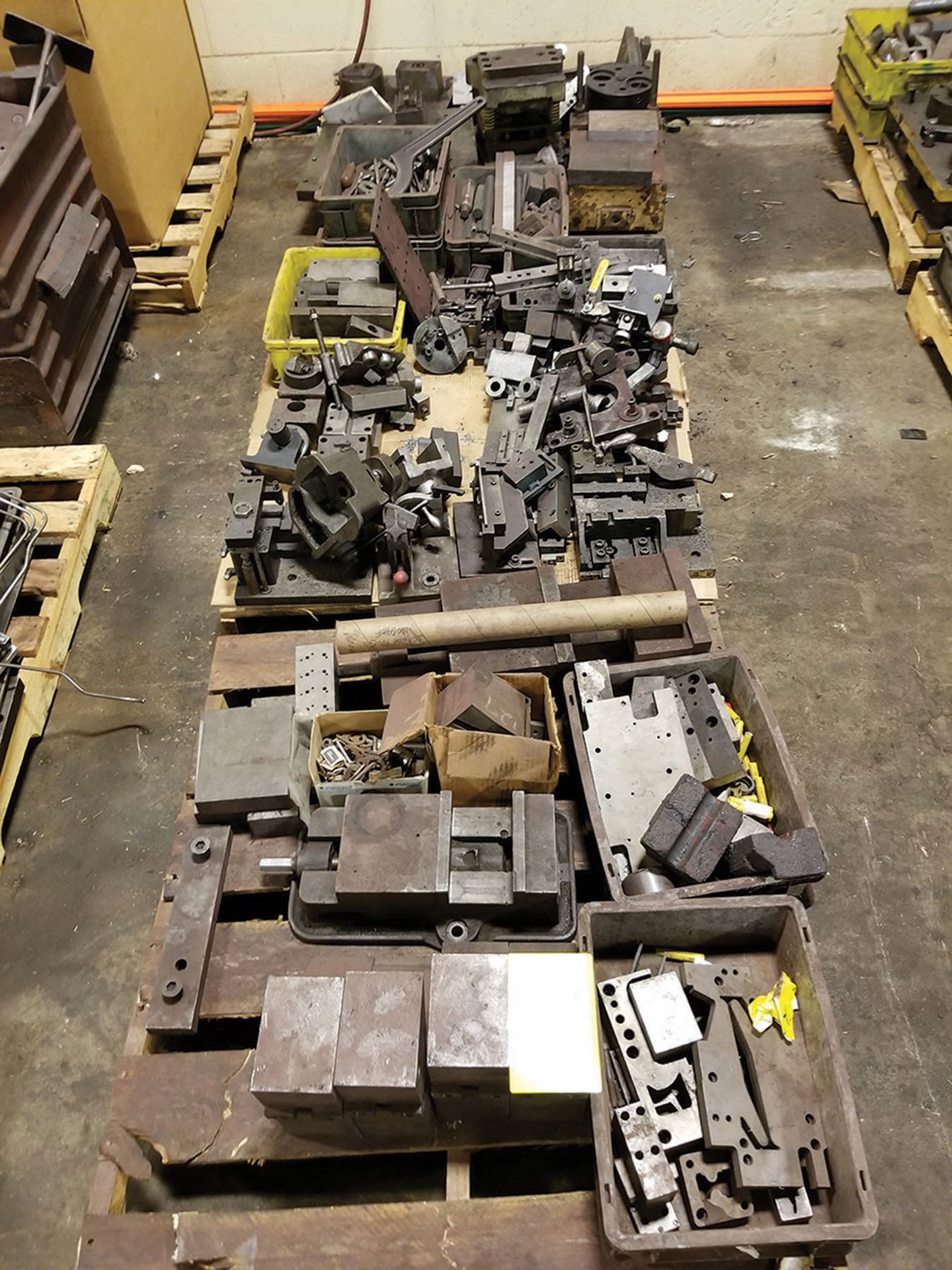 (6) PALLETS OF MISC. MACHINING REPLACEMENT PARTS - Image 8 of 8