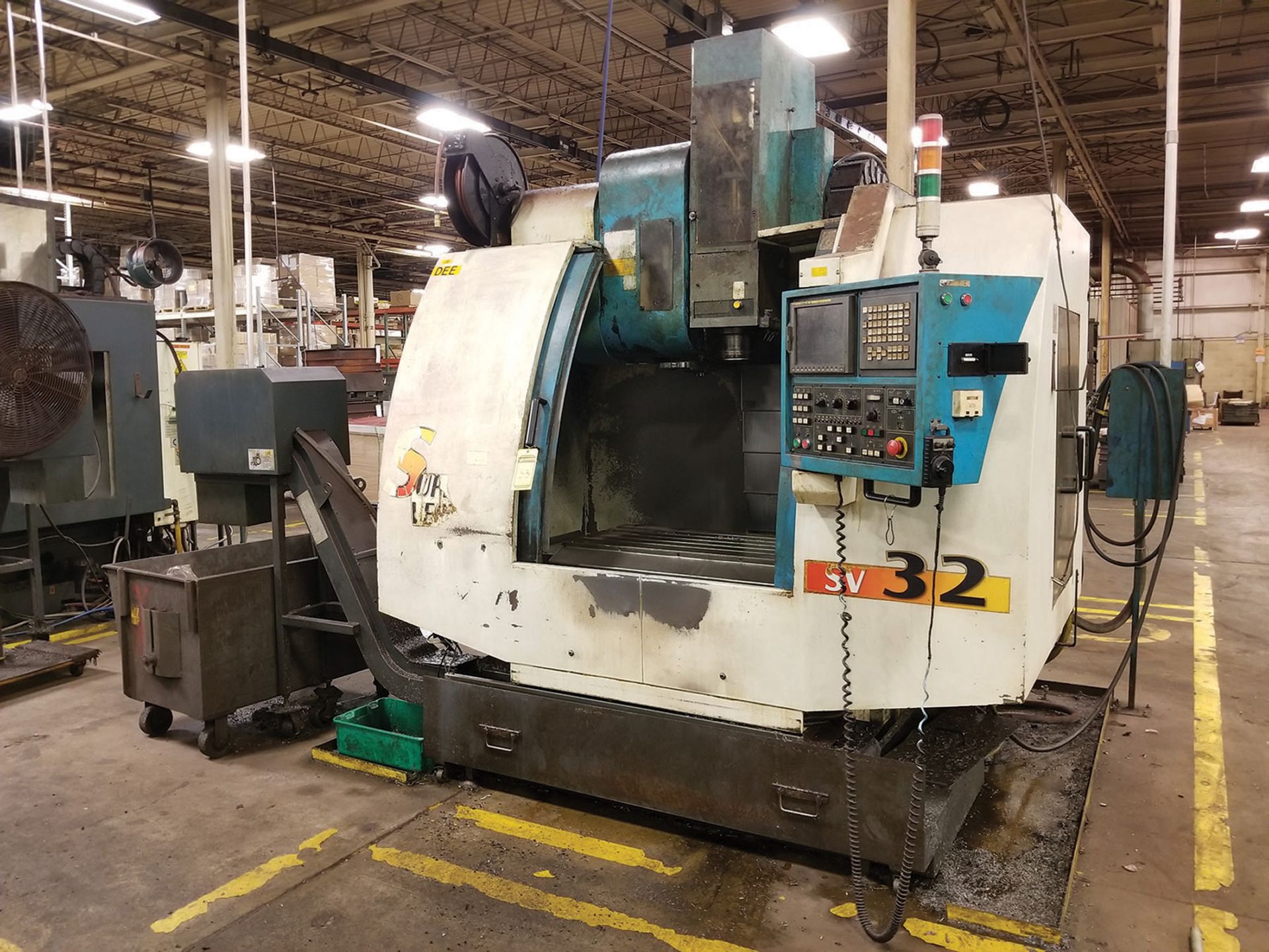 2002 JOHNFORD SUPER VERTICAL SV-32 VERTICAL MACHINING CENTER, 4-AXIS, S/N MB2302, 17.5'' X 39.25'' - Image 2 of 6