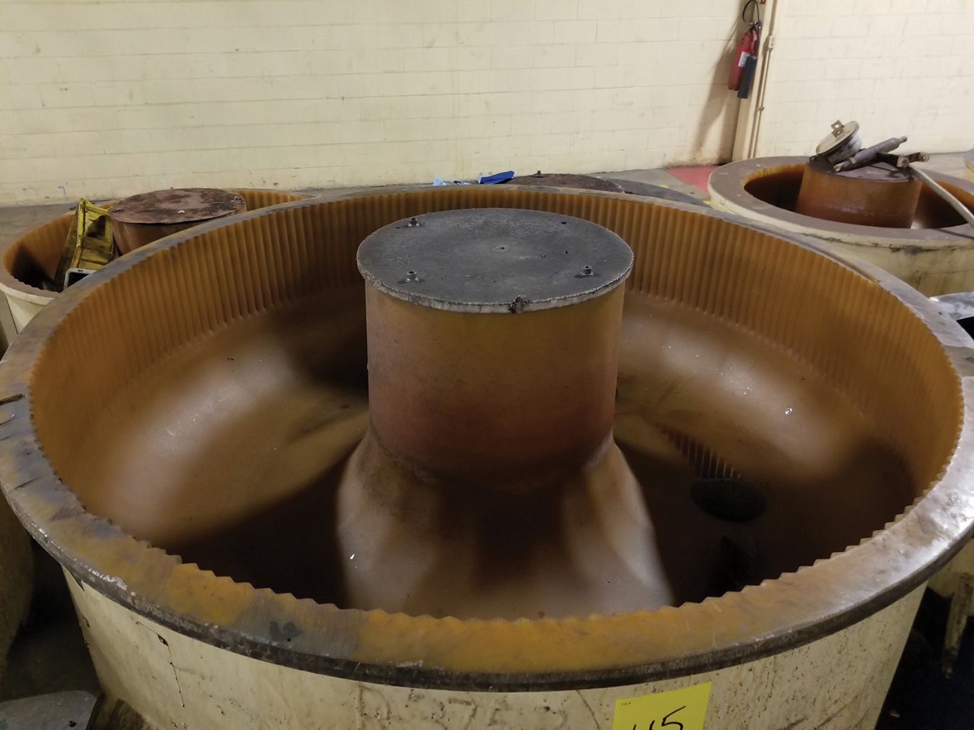 ROSLER VIBRATORY BOWL FINISHER; 57'' DIA. X 16'' DEEP ***$50.00 RIGGING FEE*** - Image 2 of 2