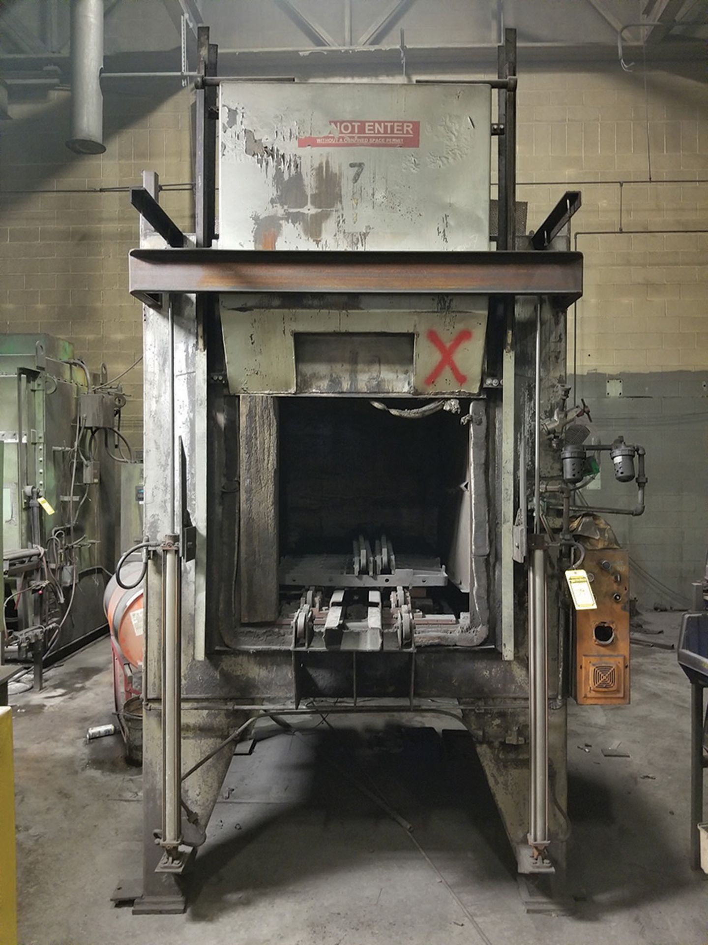 SURFACE CONVECTION TEMPERING FURNACE, S/N BC-41023-1, TEMPS MAX 1,400F/MIN 350F,460V/3PH/60H,