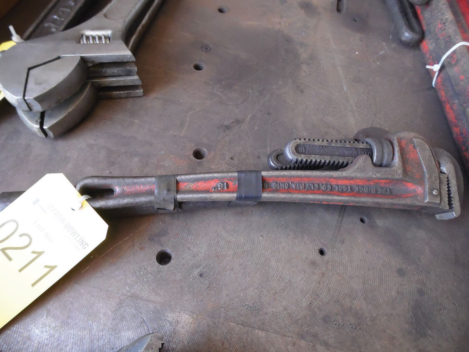 RIDGID 18'' PIPE WRENCHES (X2)