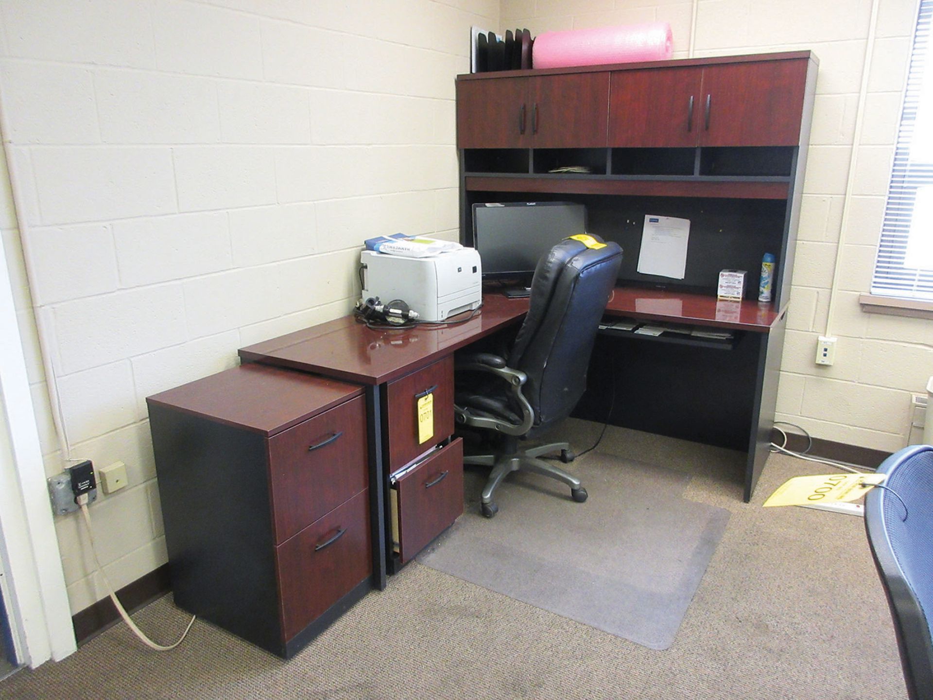 (3) CORNER DESKS, (3) CHAIRS, (1) LATERAL CABINETS, (1) 2-DOOR CABINET, PLANAR MONITOR, AND HP