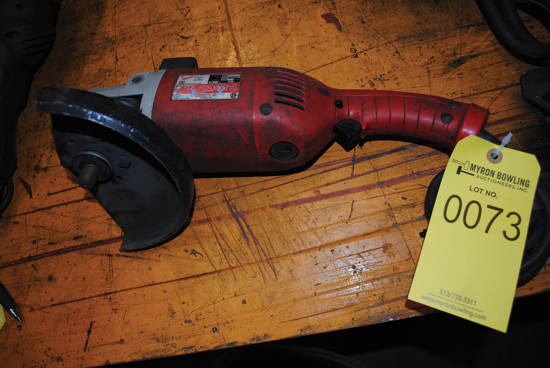 MILWAUKEE 9'' SANDER; CAT #6072, S/N 703C499360020, 5,000-RPM, 120-VOLTS, 13-AMP