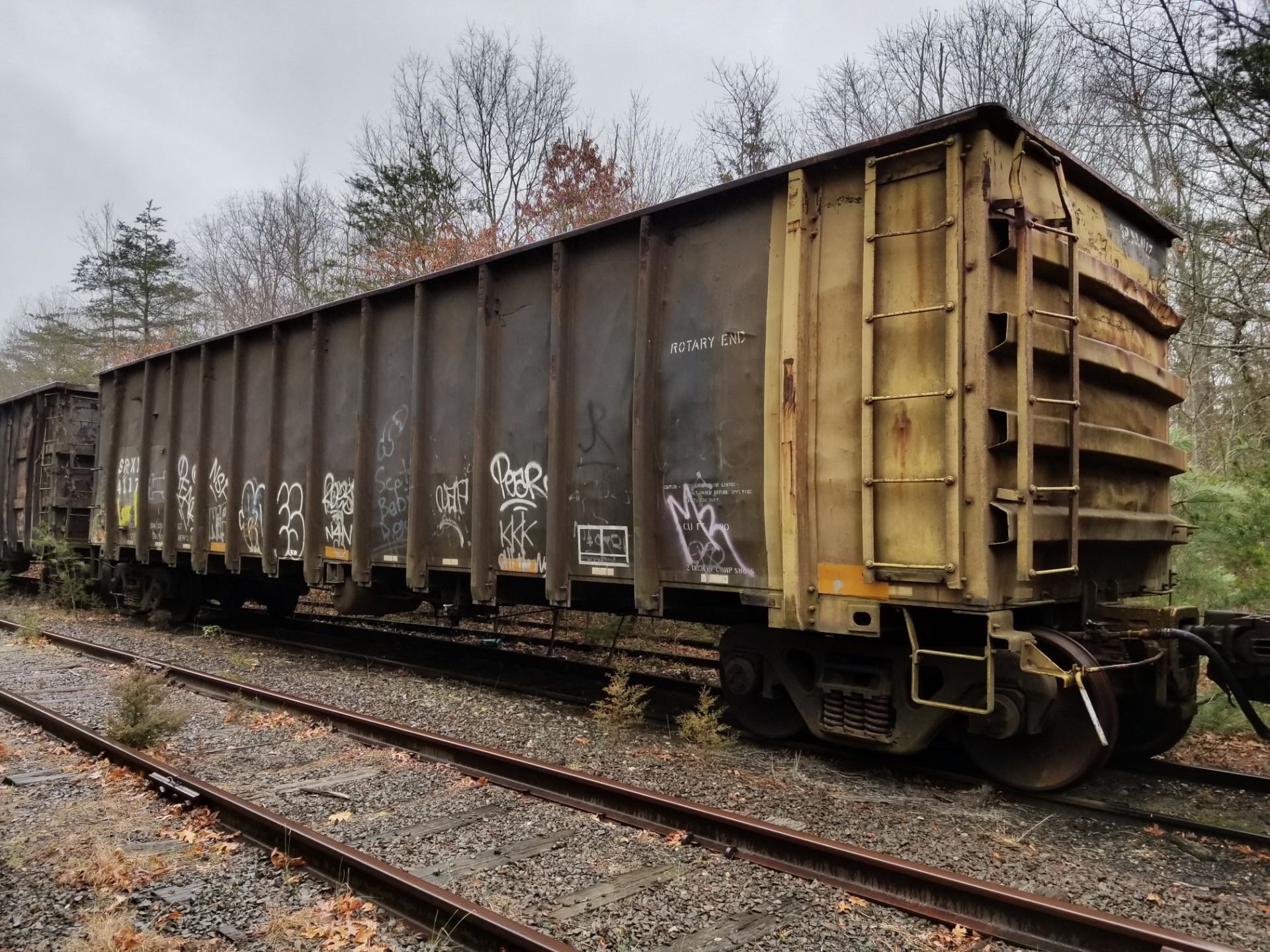 LOT 11 - (X 6) HIGH-SIDED GONDOLA RAIL CARS (DENNISVILLE, NJ) (11-1) 1984 SRXX 4130 HIGH-SIDED - Image 13 of 29