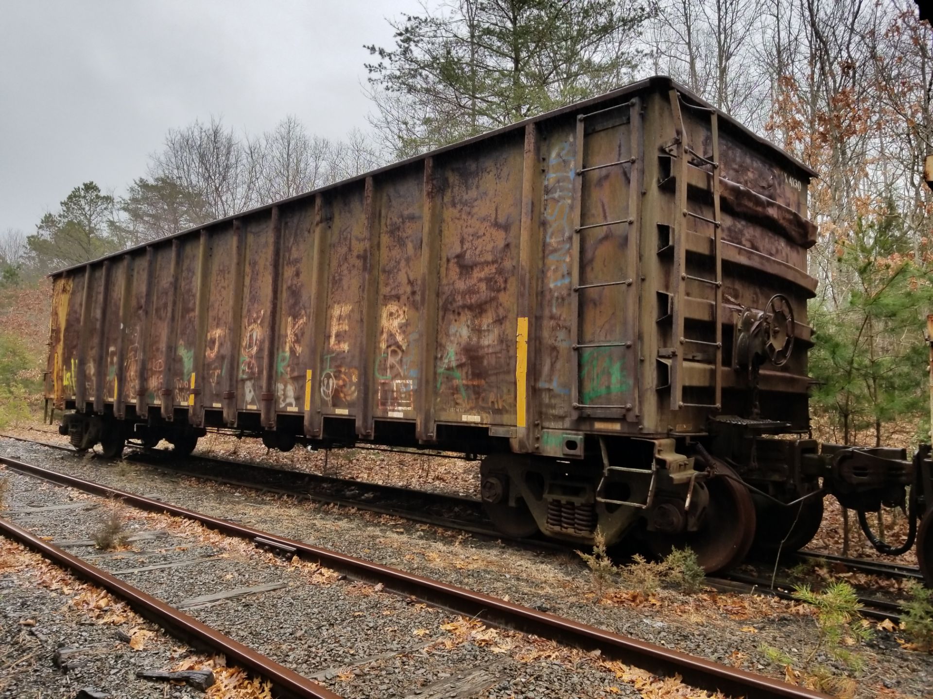 LOT 11 - (X 6) HIGH-SIDED GONDOLA RAIL CARS (DENNISVILLE, NJ) (11-1) 1984 SRXX 4130 HIGH-SIDED - Image 3 of 29