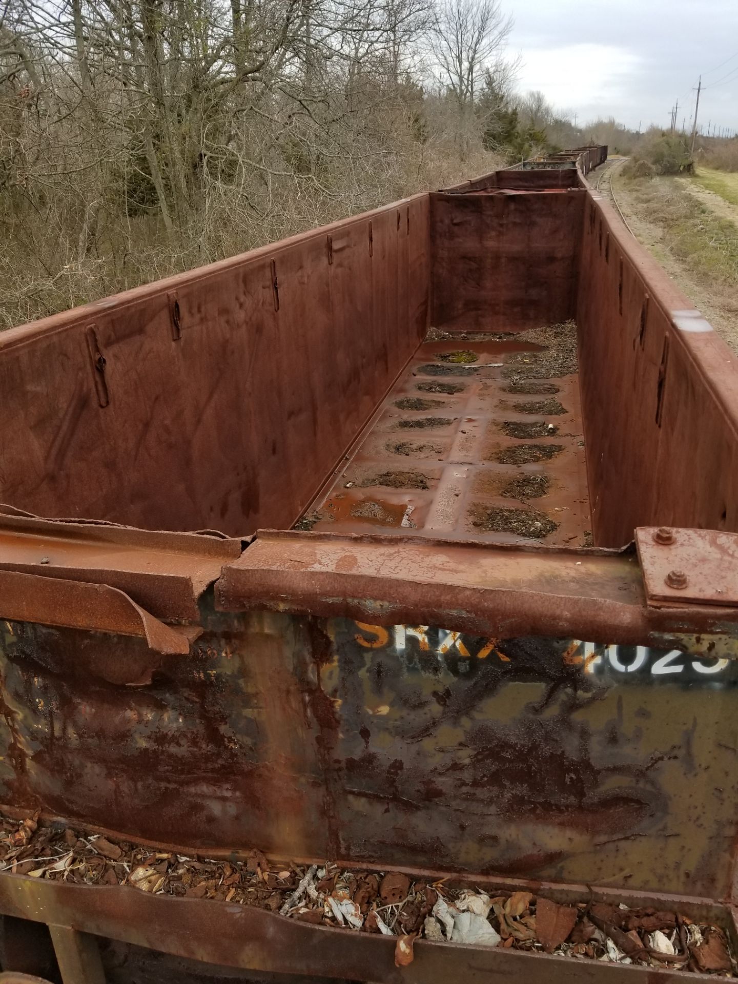 LOT 5 - (X 4) HIGH-SIDED GONDOLA RAIL CARS CAPE MAY, NJ) (5-1) 1985 SRXX 4316 HIGH-SIDED GONDOLA - Image 12 of 15