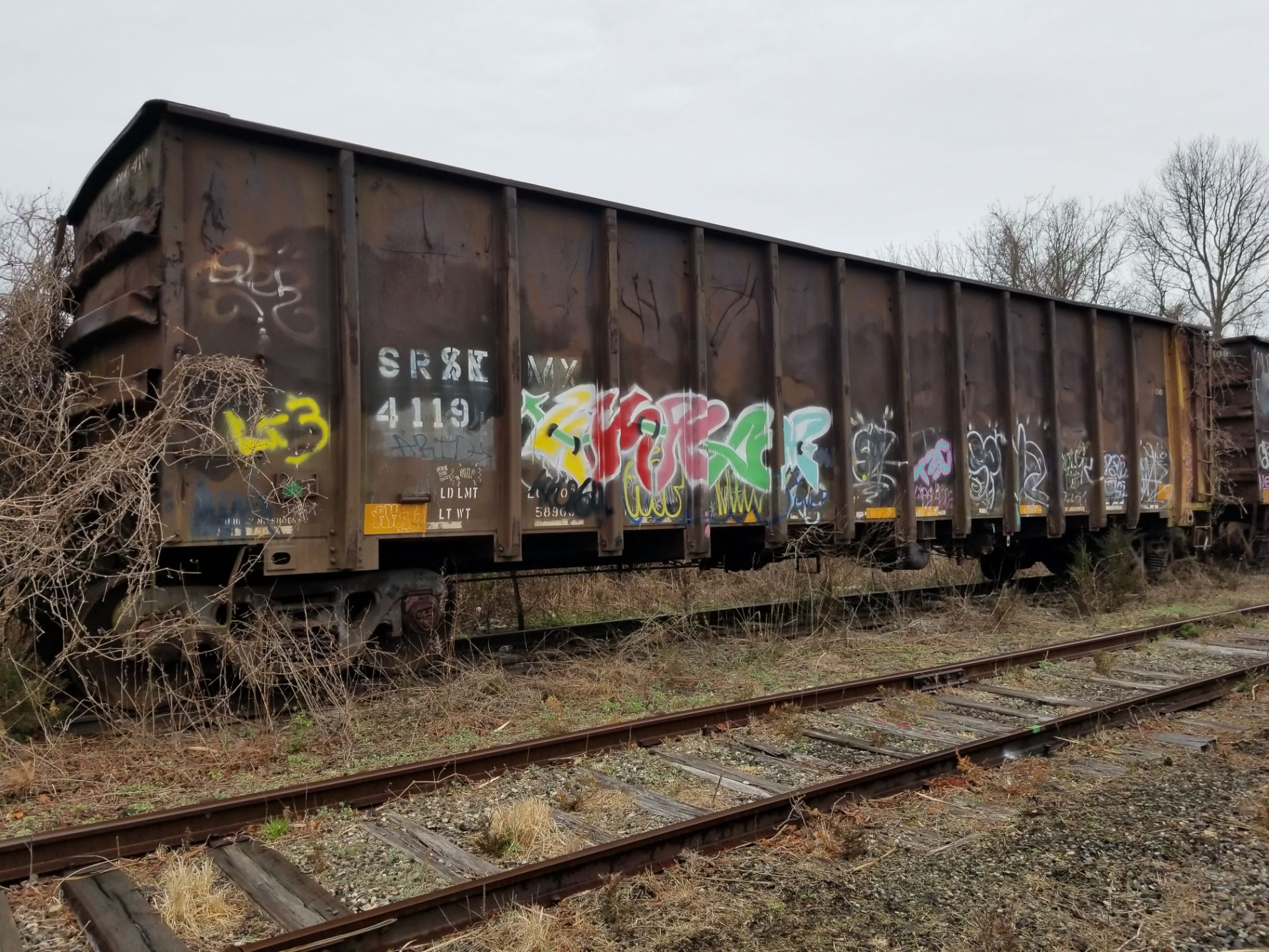 LOT 3 - (X 5) HIGH-SIDED GONDOLA RAIL CARS (CAPE MAY, NJ) (3-1) SRXX 4308 HIGH-SIDED GONDOLA RAIL - Image 5 of 19