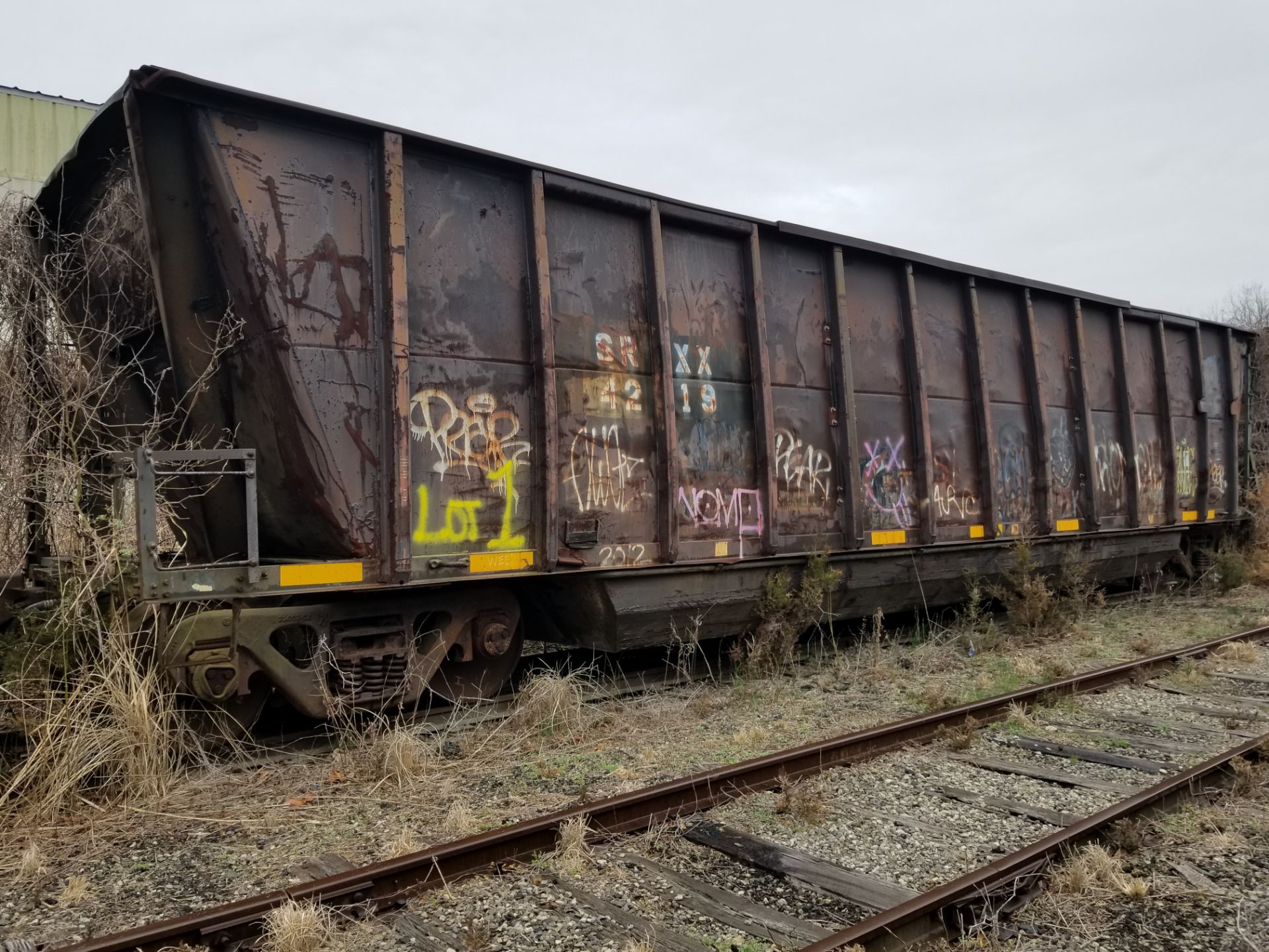 LOT 1 - (X4) BATH TUB BELLY GONDOLA RAIL CARS (CAPE MAY, NJ) (1-1) SRXX 4203 BATH TUB BELLY - Image 19 of 21