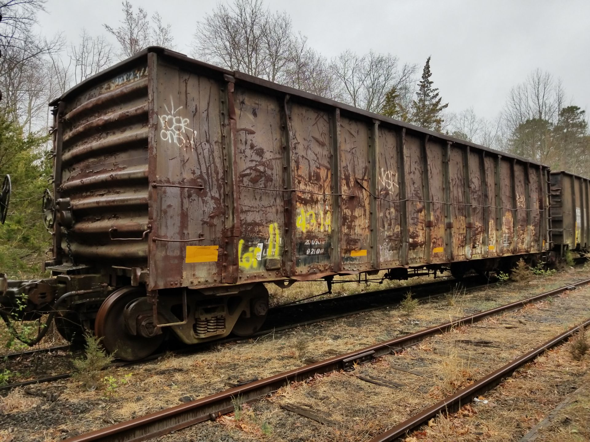 LOT 11 - (X 6) HIGH-SIDED GONDOLA RAIL CARS (DENNISVILLE, NJ) (11-1) 1984 SRXX 4130 HIGH-SIDED - Image 21 of 29