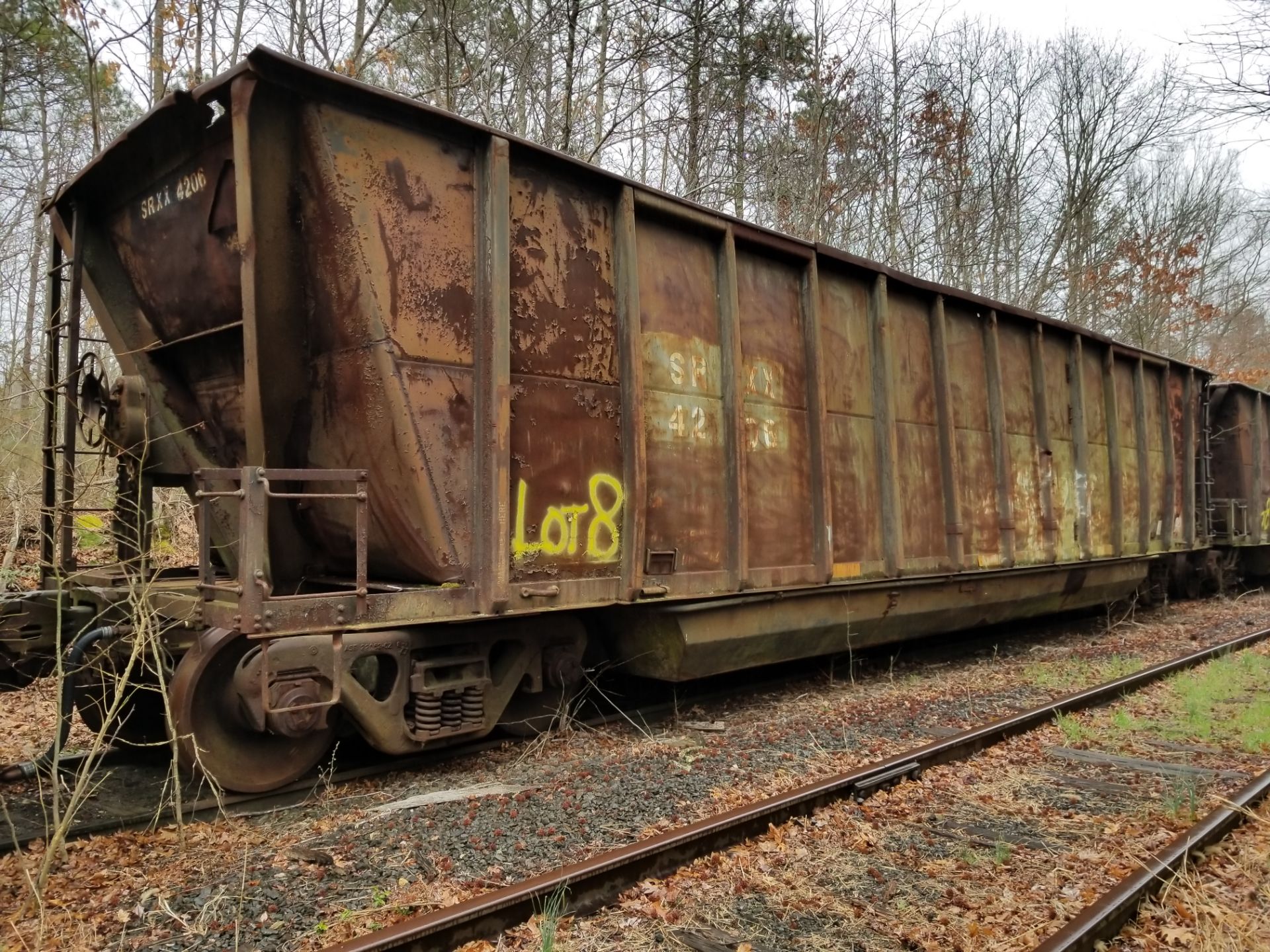 LOT 8- (X 3) BATH TUB BELLY GONDOLA RAIL CARS (DENNISVILLE, NJ) (8-1) SRXX 4216 EQUIPPED BATH TUB - Image 8 of 13