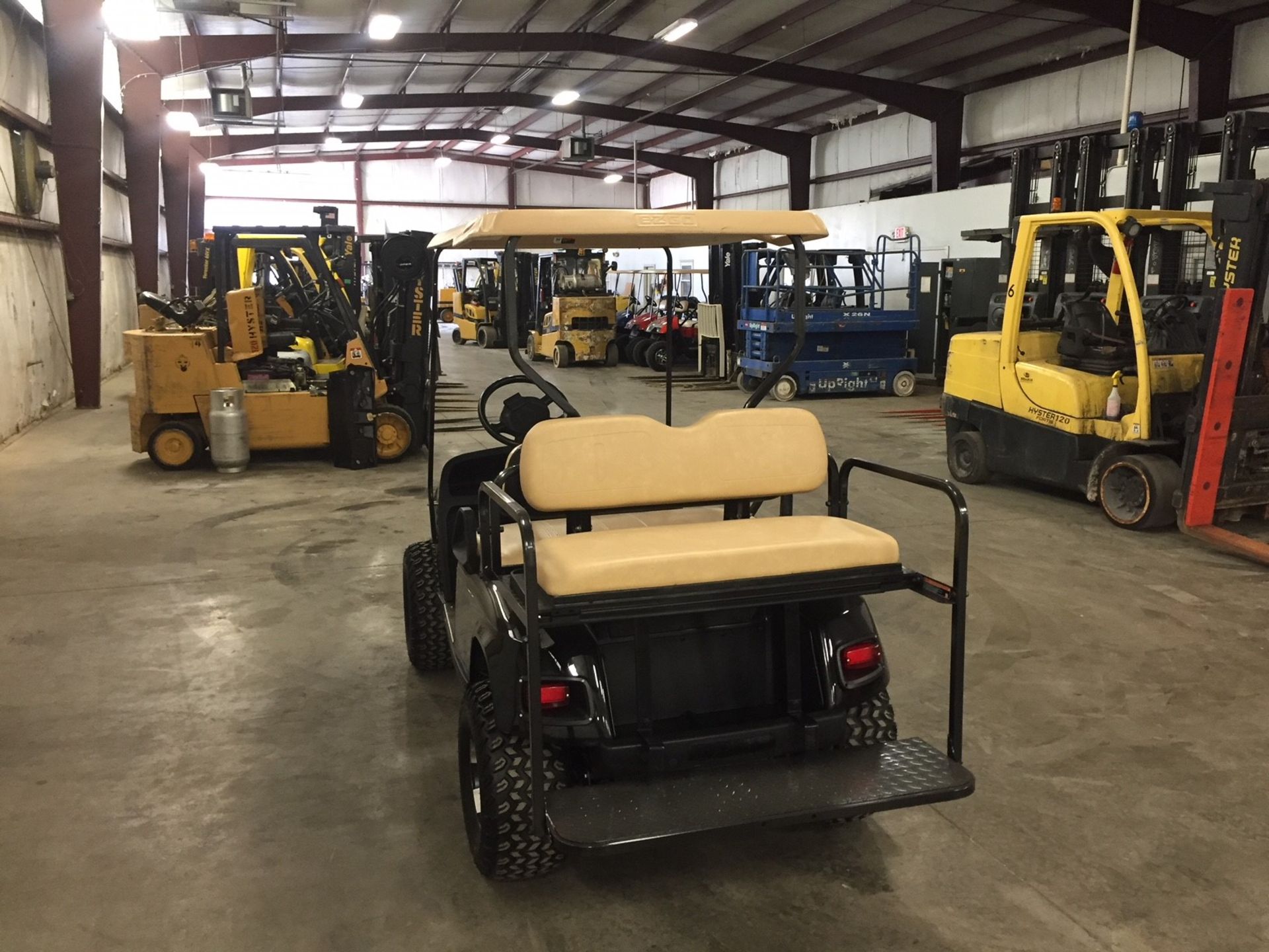 2010 EZGO PDS ELECTRIC GOLF CART, WITH 36 VOLT CHARGER, 4-PASSENGER FOLD DOWN SEAT, LIFT KIT, - Image 4 of 5