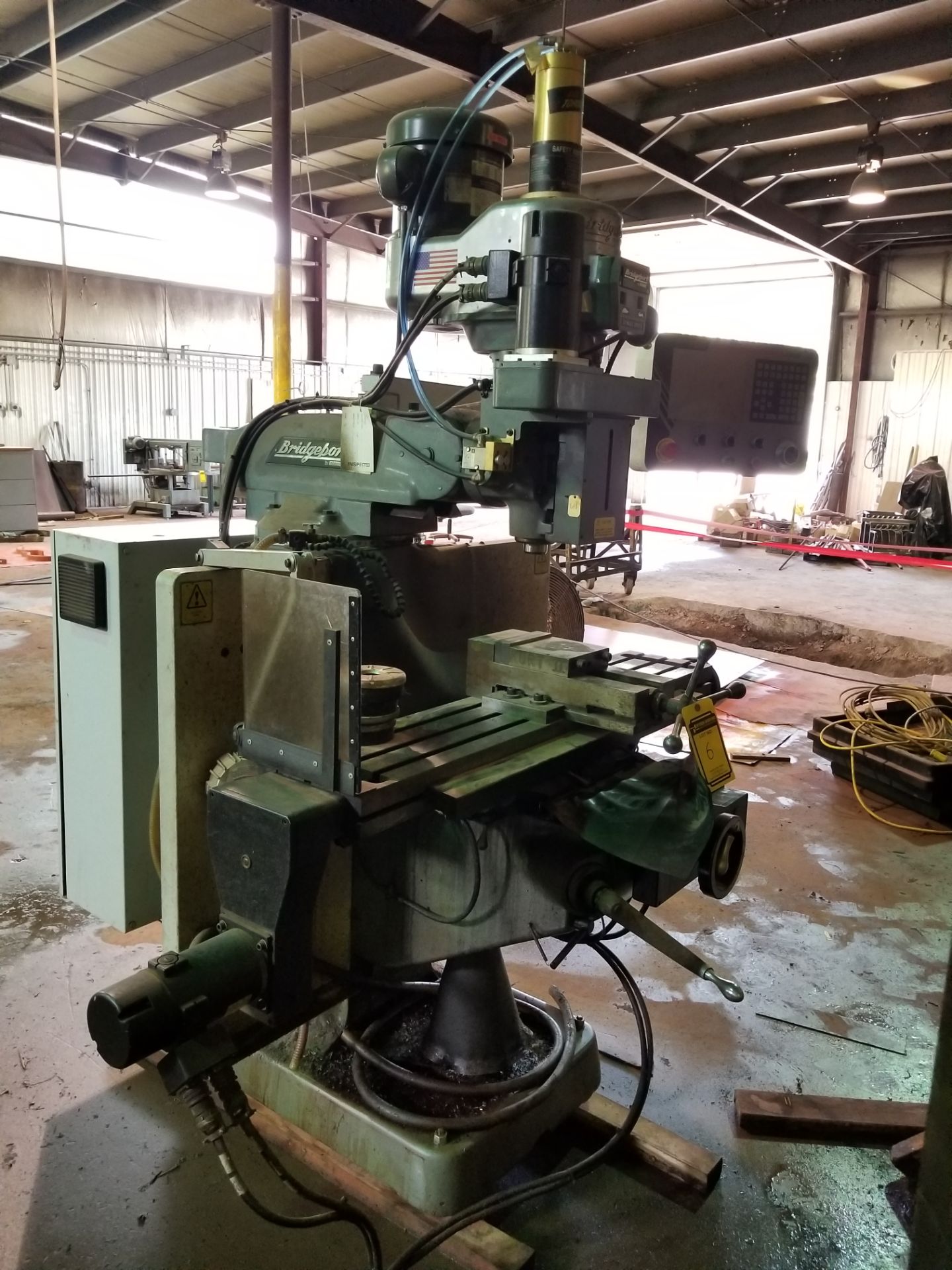 BRIDGEPORT CNC 3-AXIS VERTICAL MILL, S/N HDNG0714Z, 9'' X 49'' TABLE, BRIDGEPORT EZ PLUS CONTROL - Image 6 of 8