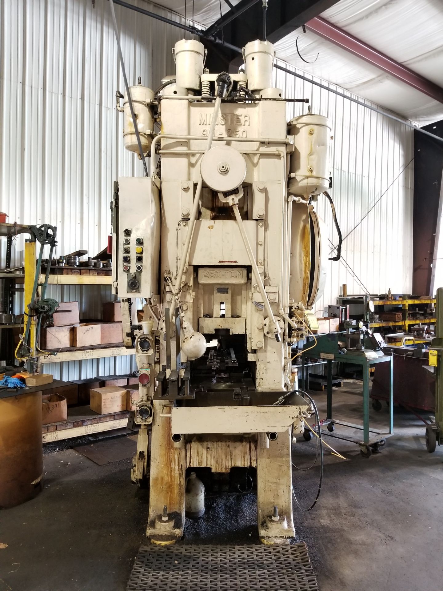 200-TON BLISS STRAIGHT SIDE PRESS, NEW 1966, S/N H56164/HP44032, MODEL HP2-200 FOR TO - 36, 4''